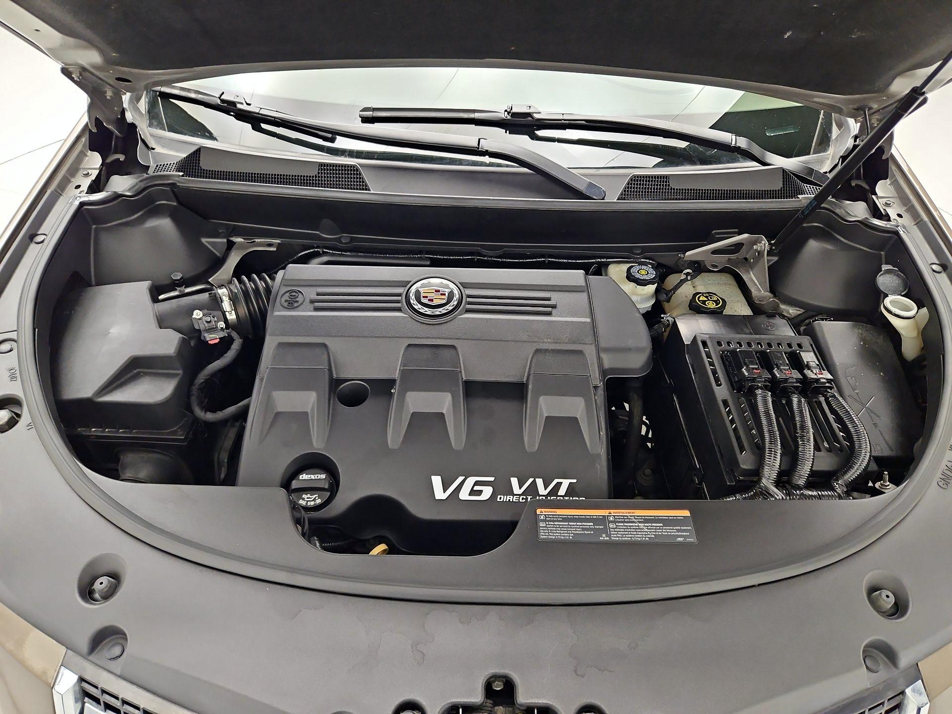 Thumbnail: 2015 Cadillac SRX - 18