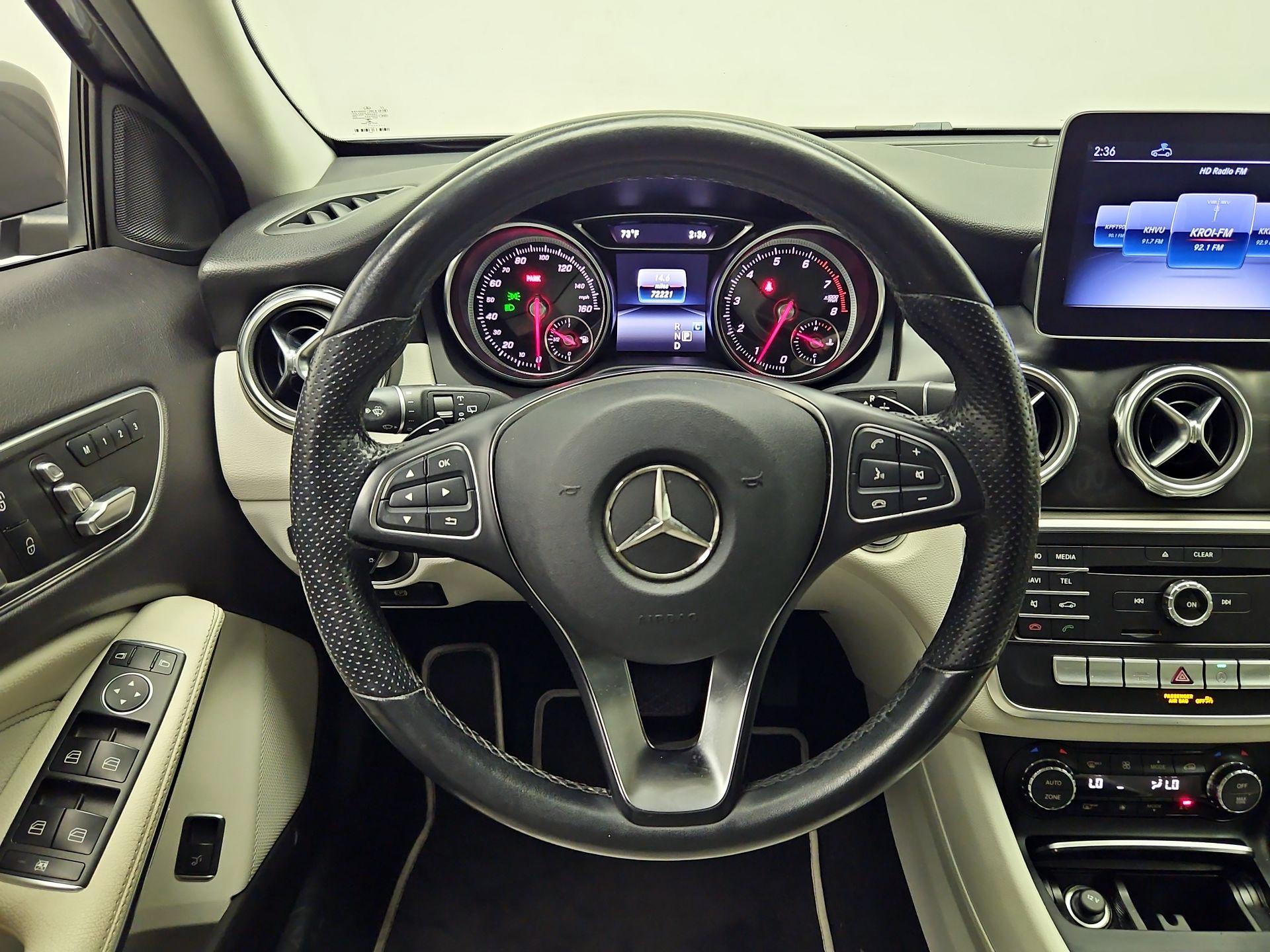 Thumbnail: 2019 Mercedes-Benz GLA - 10