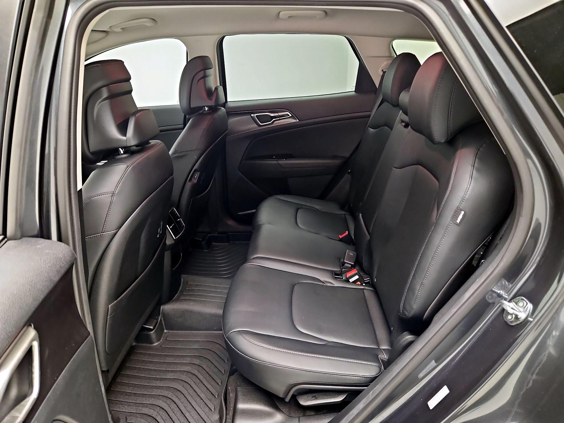 Thumbnail: 2025 Kia Sportage - 20