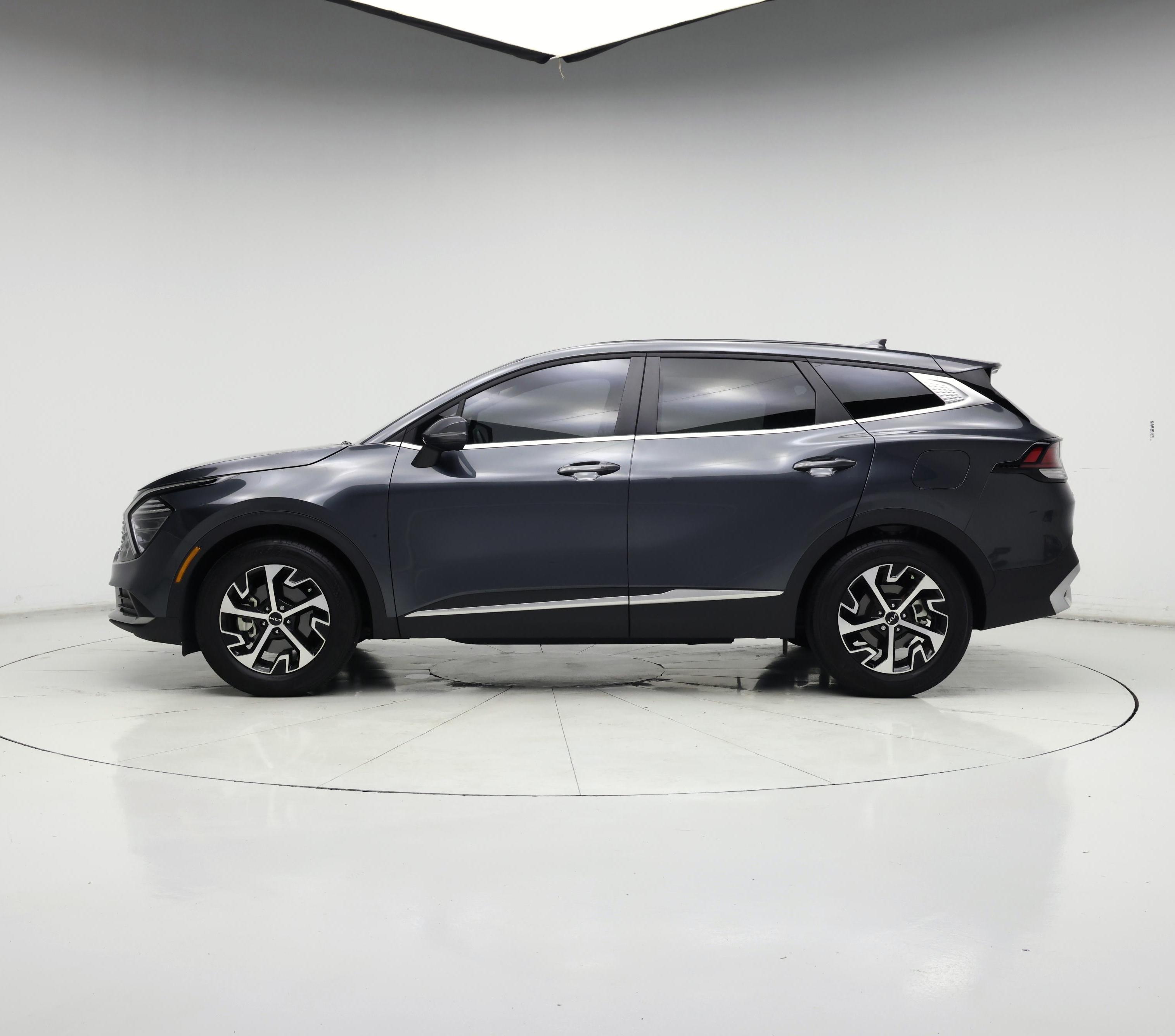 Thumbnail: 2025 Kia Sportage - 3