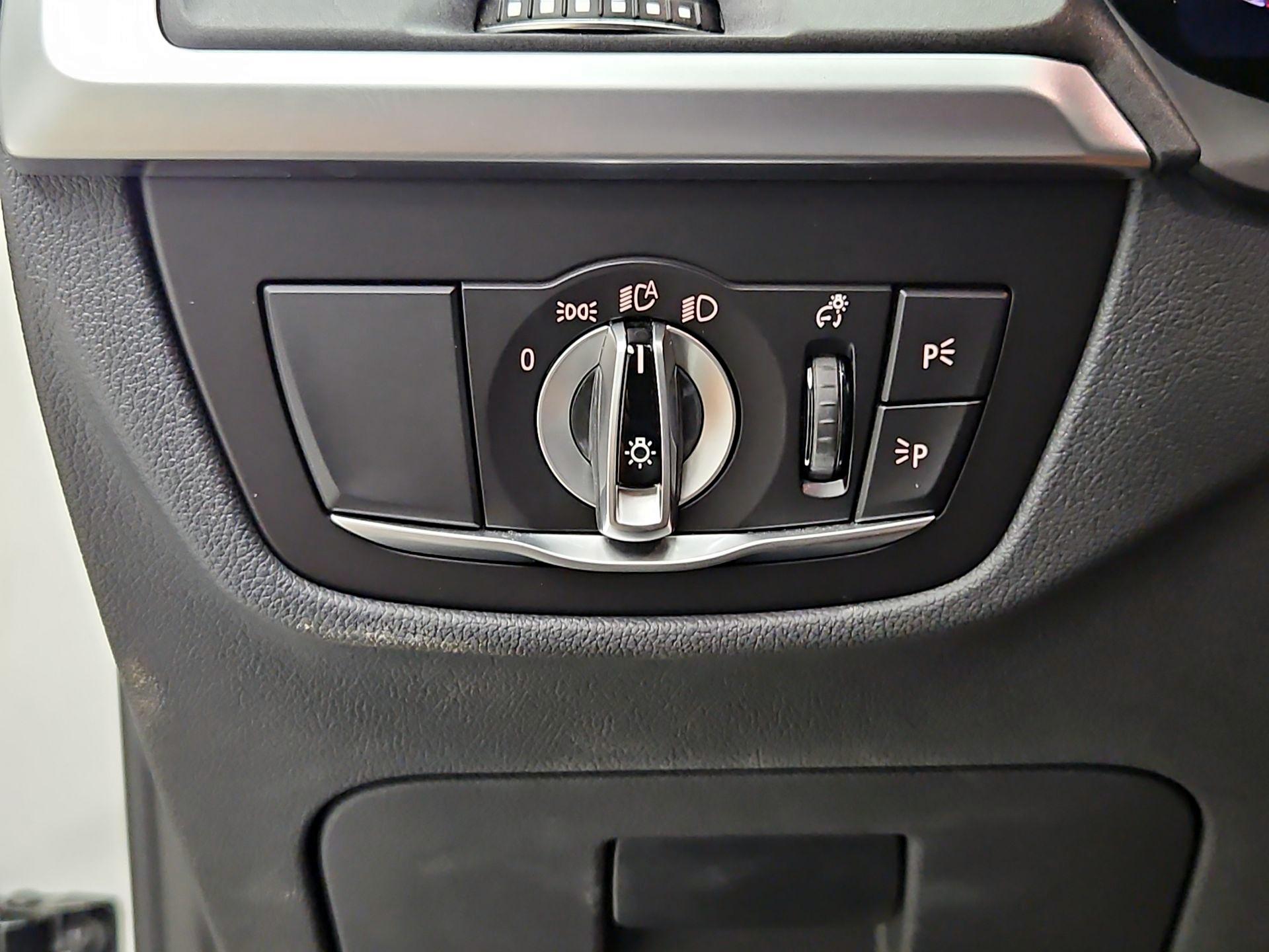 Thumbnail: 2022 BMW X3 - 13