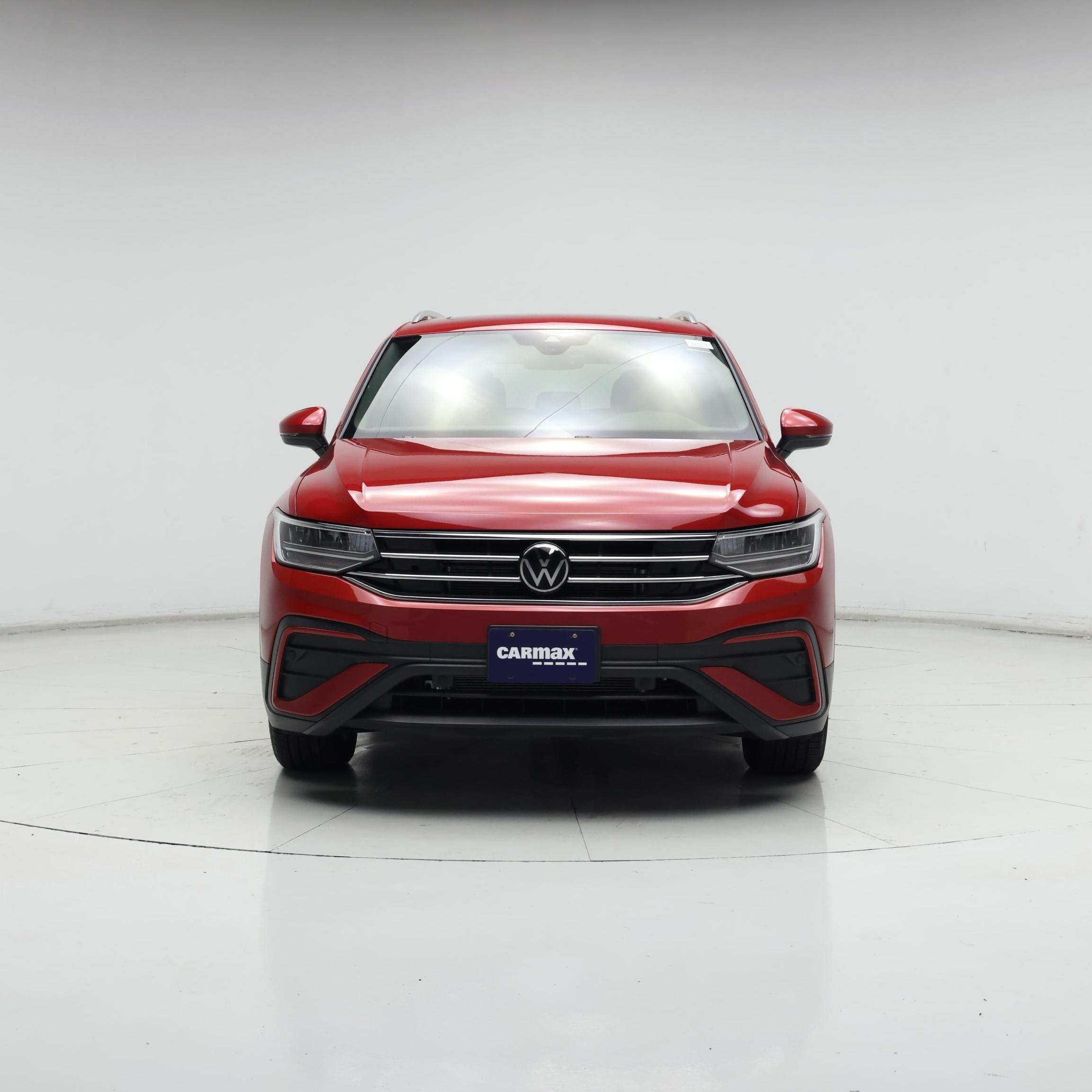 Thumbnail: 2023 Volkswagen Tiguan - 5