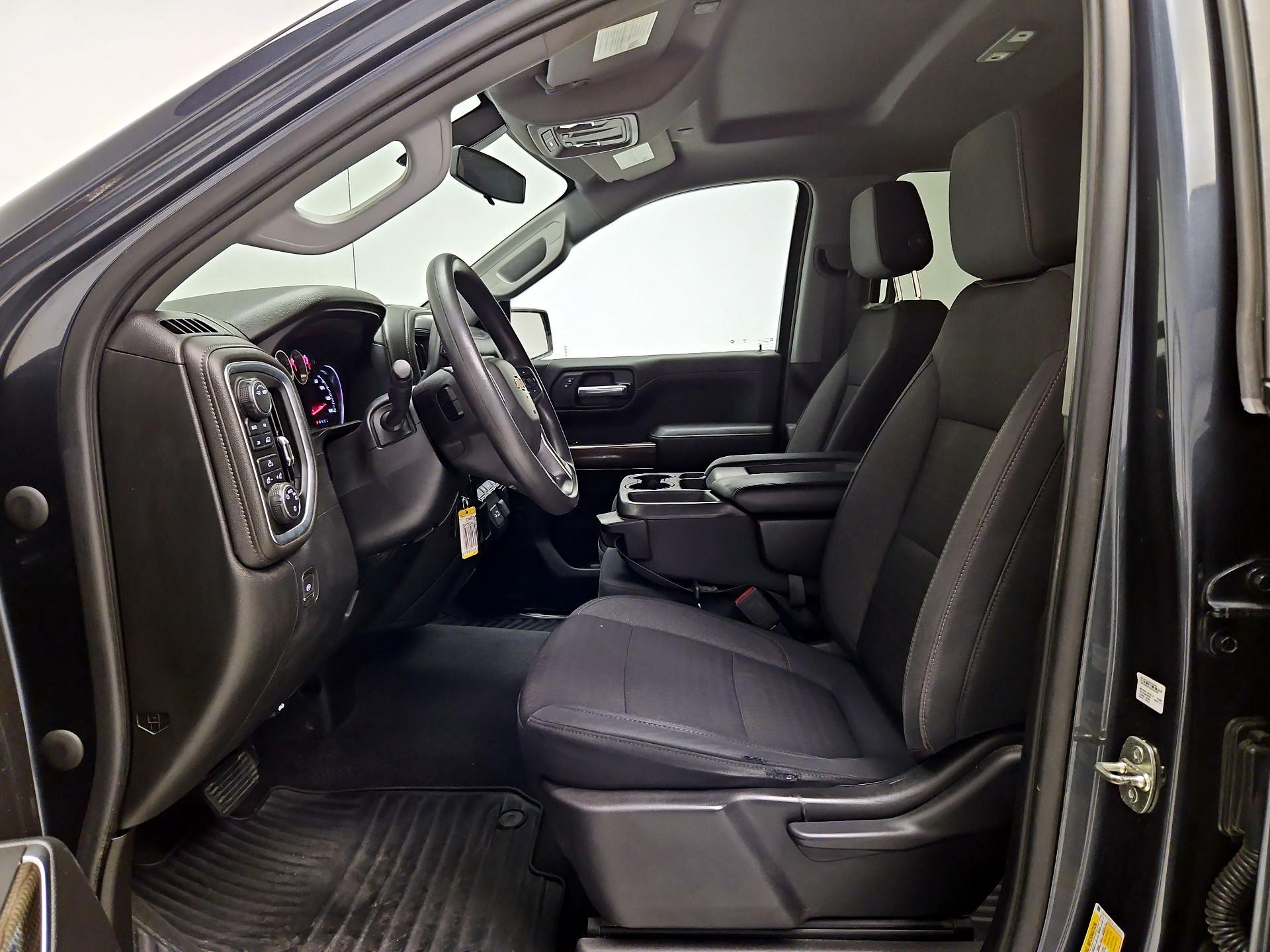 Thumbnail: 2020 Chevrolet Silverado 1500 - 11