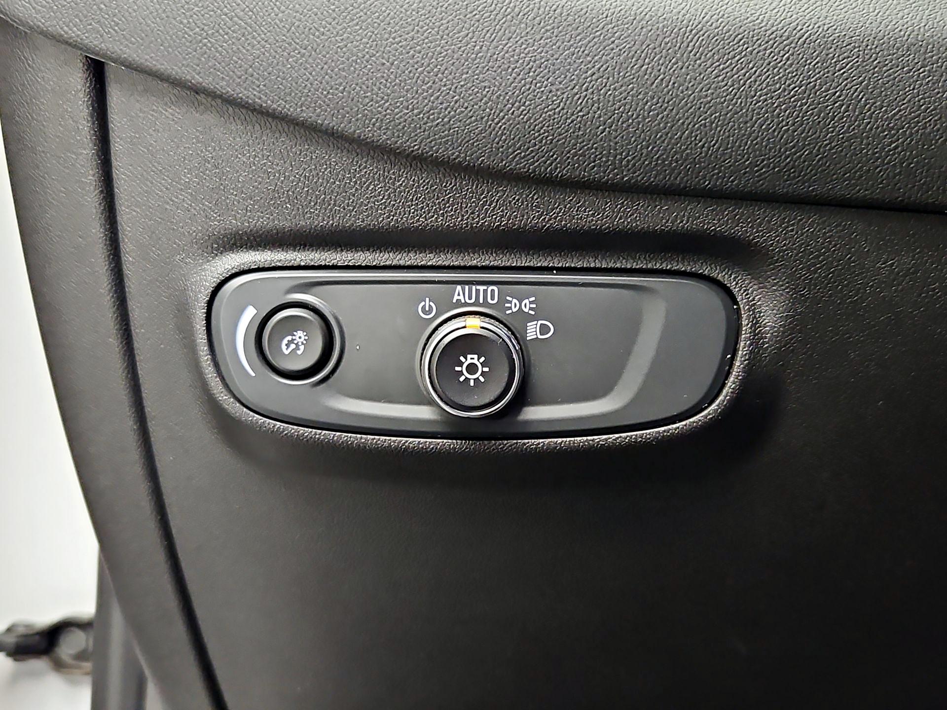 Thumbnail: 2024 Chevrolet Equinox - 13