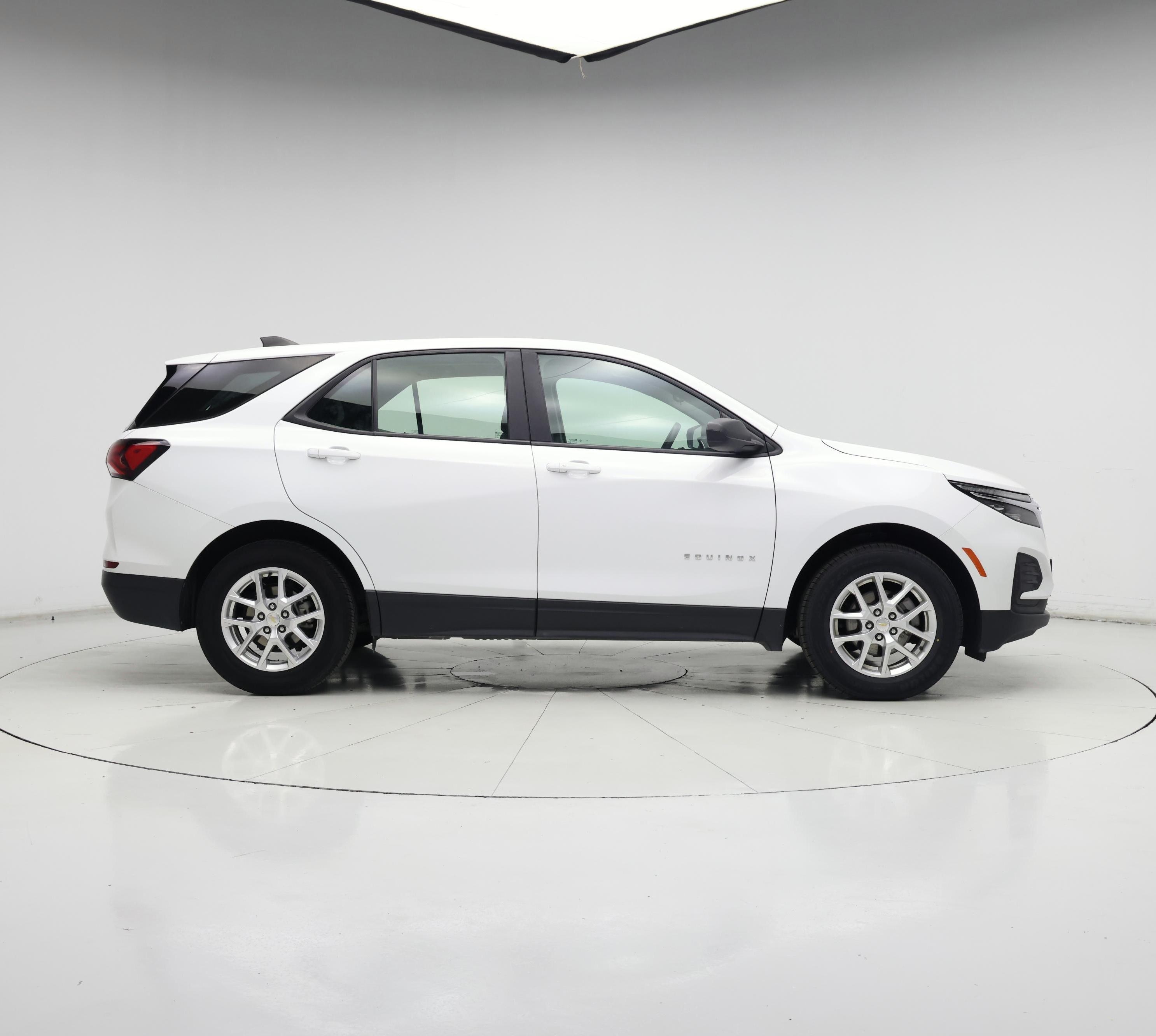 Thumbnail: 2024 Chevrolet Equinox - 7