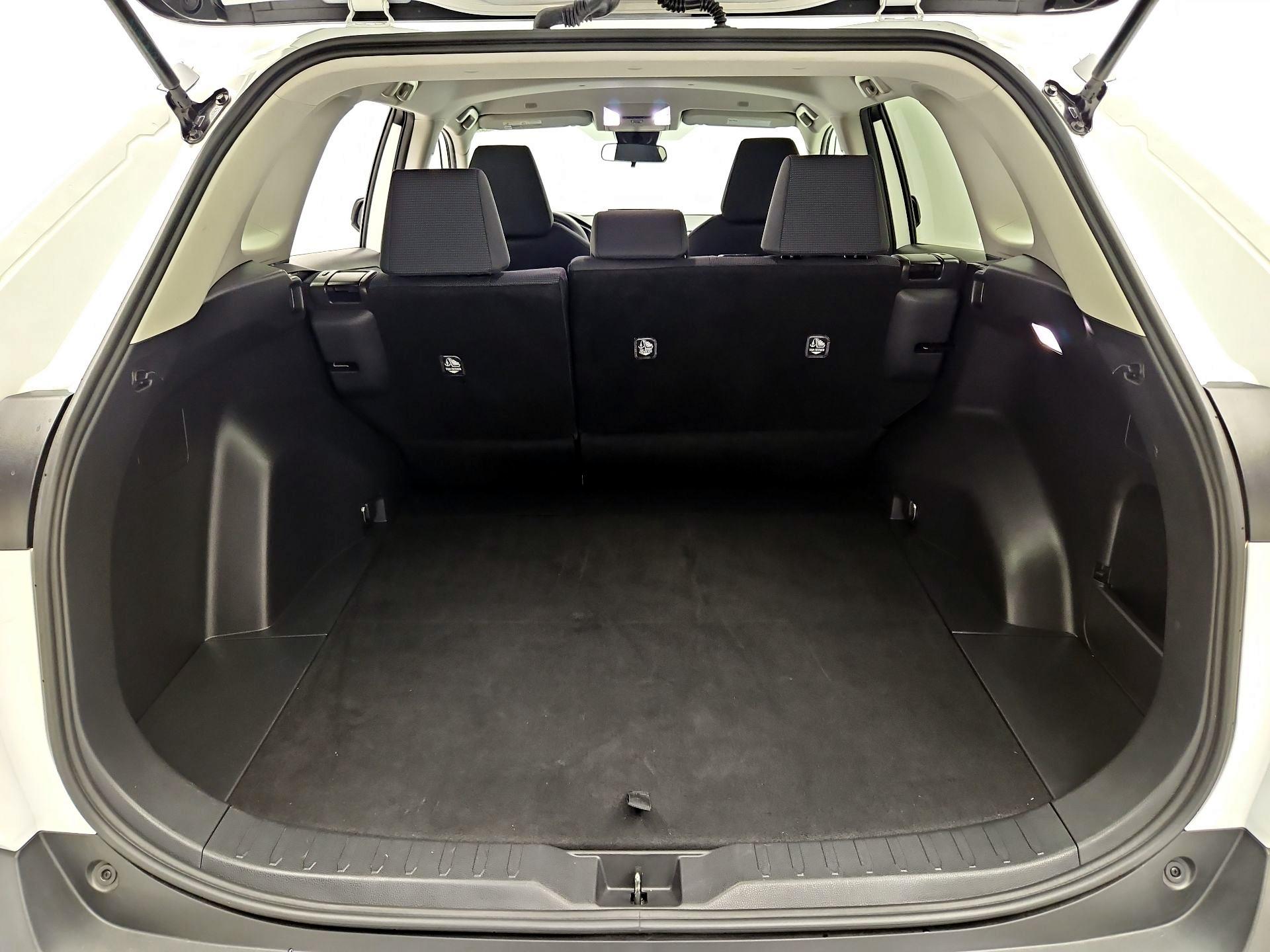 Thumbnail: 2024 Toyota RAV4 - 20