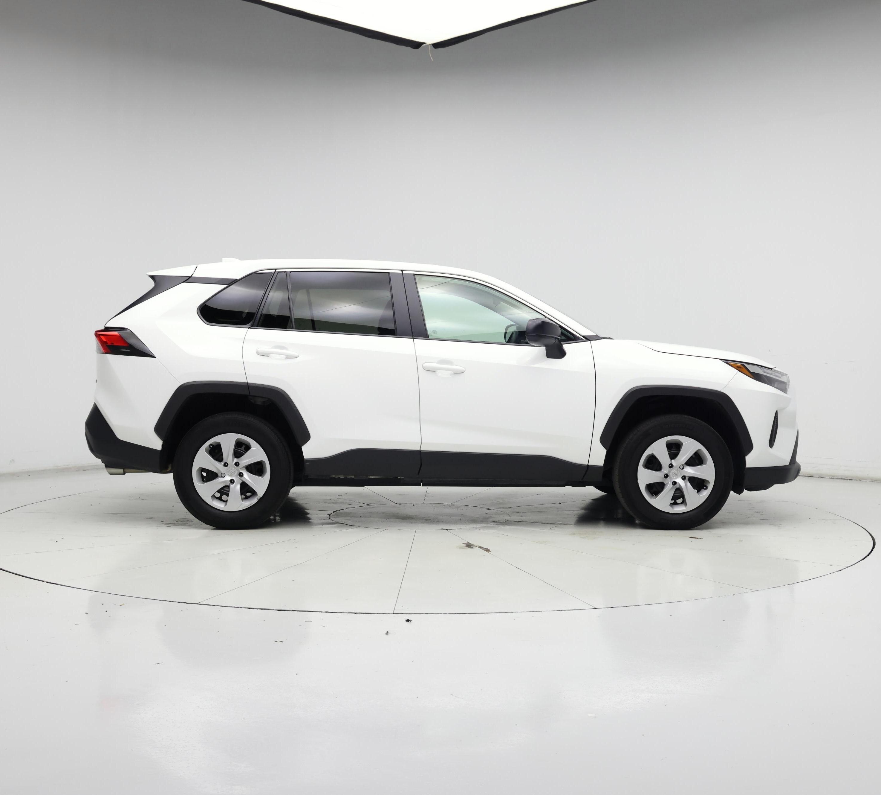 Thumbnail: 2024 Toyota RAV4 - 7