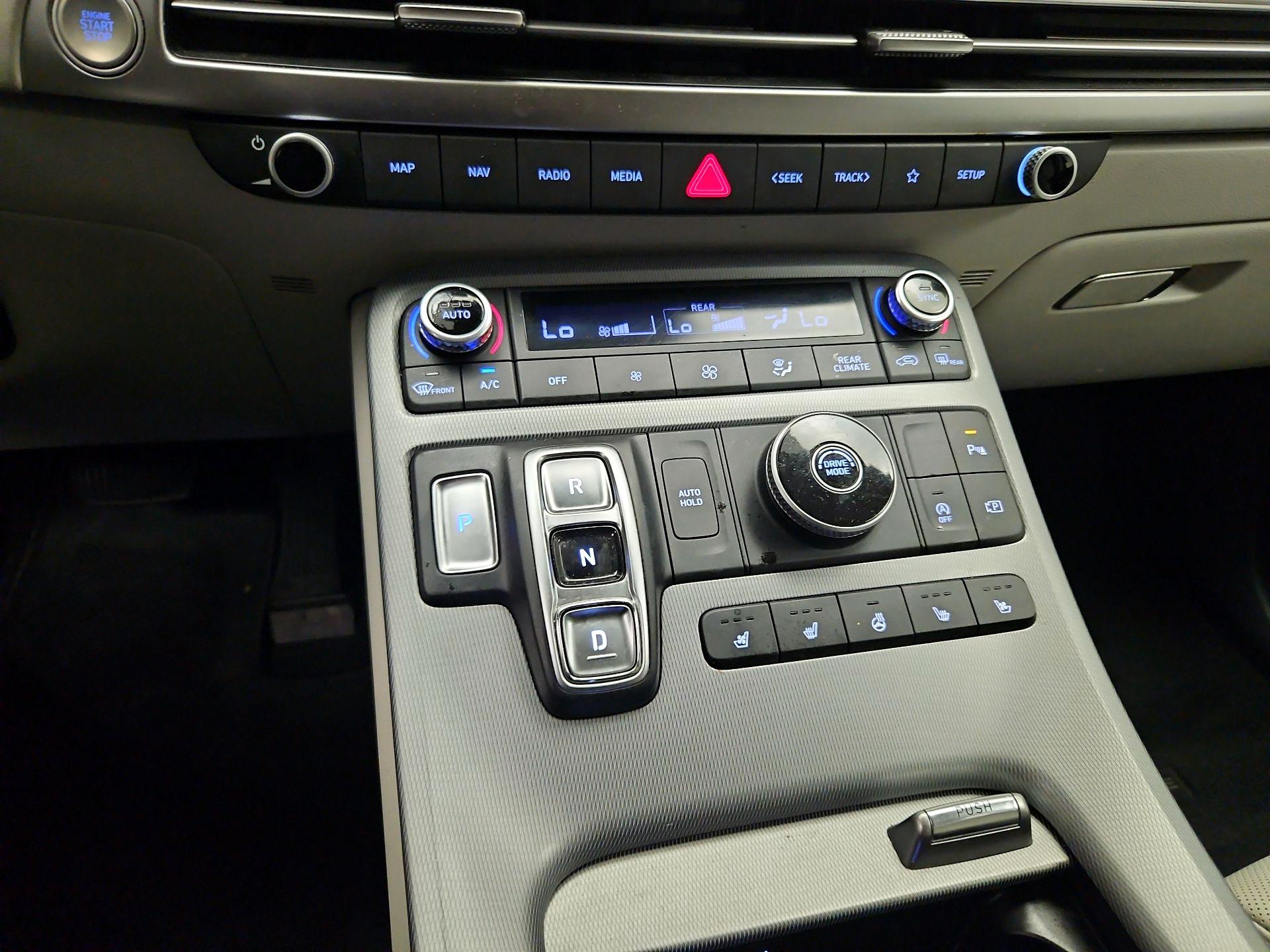 Thumbnail: 2023 Hyundai Palisade - 17