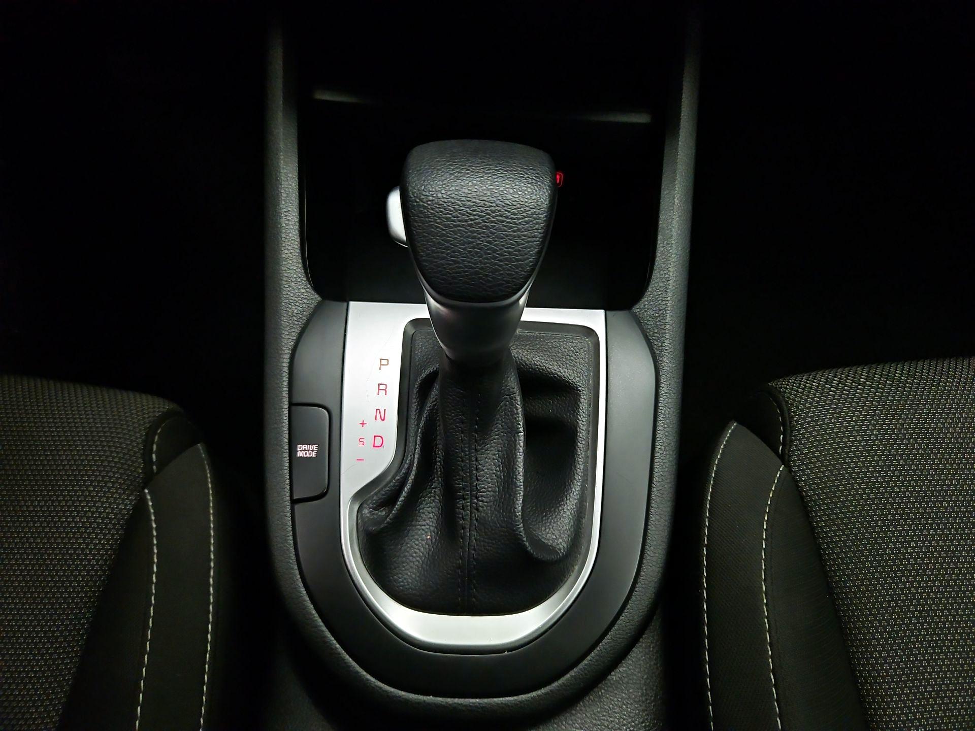 Thumbnail: 2024 Kia Forte - 17