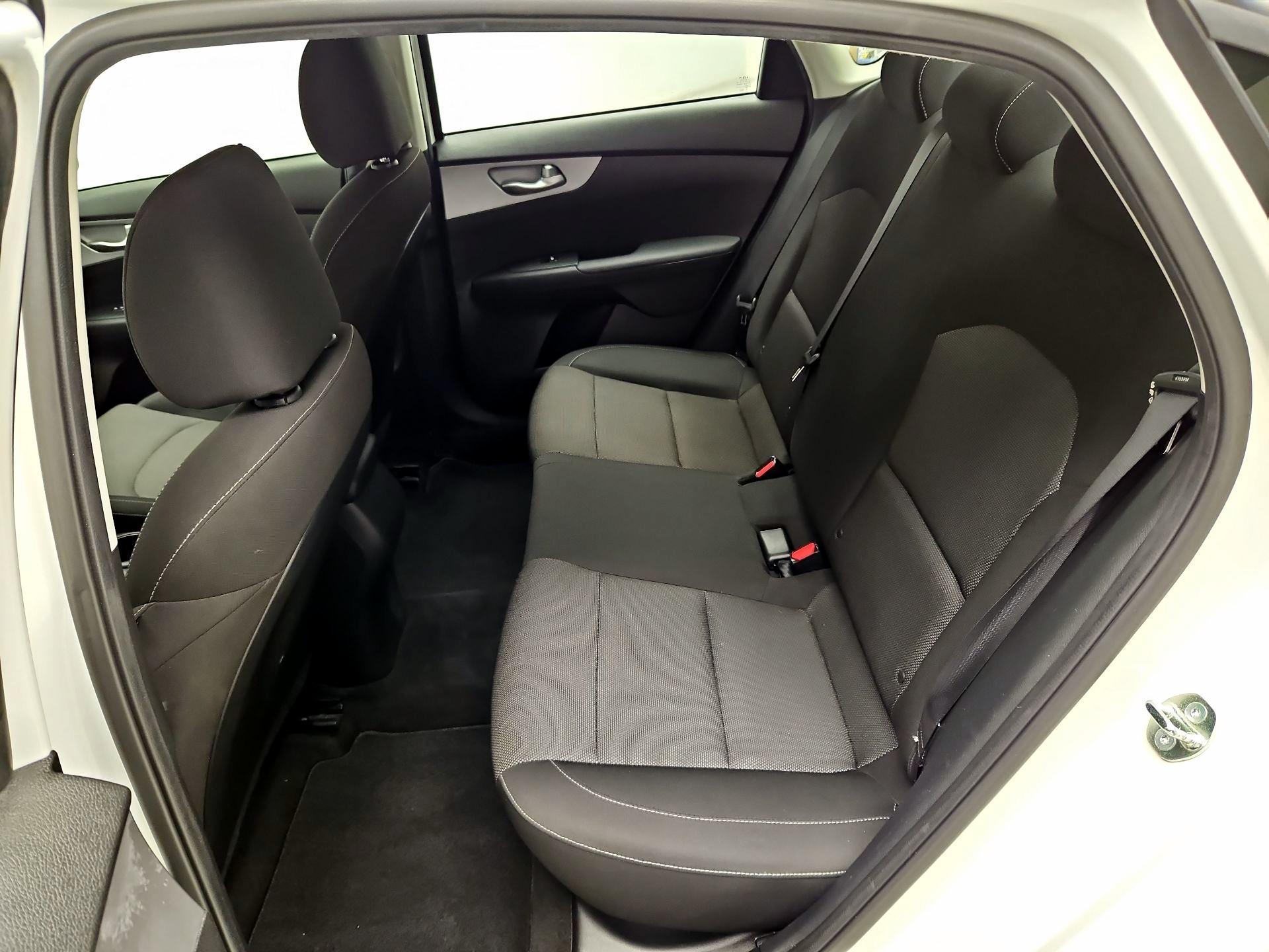 Thumbnail: 2024 Kia Forte - 19