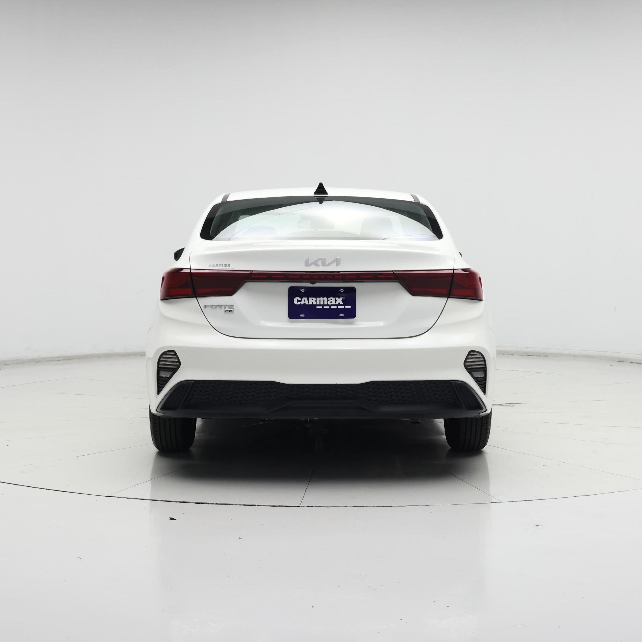 Thumbnail: 2024 Kia Forte - 6