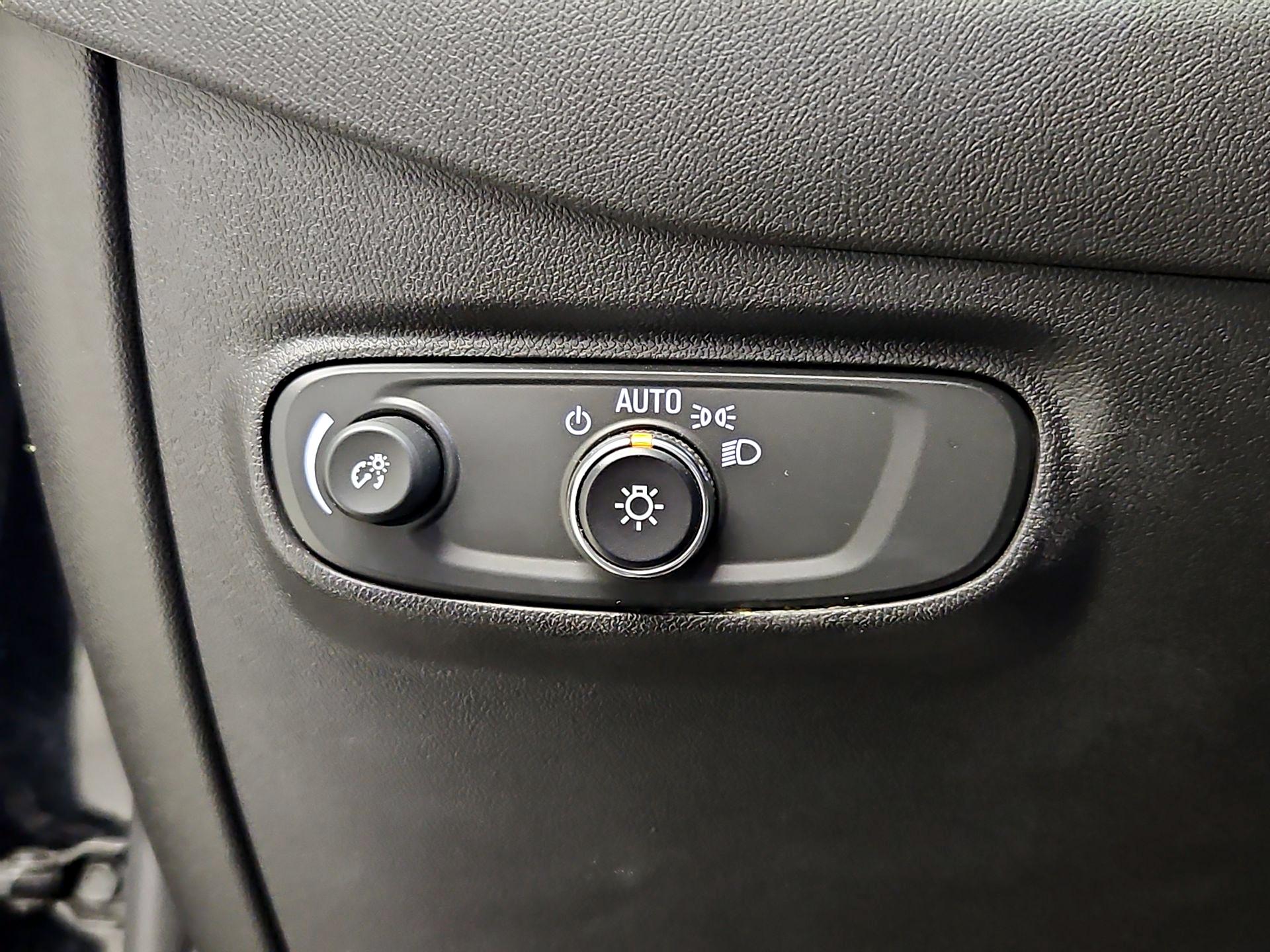 Thumbnail: 2023 Chevrolet Equinox - 13