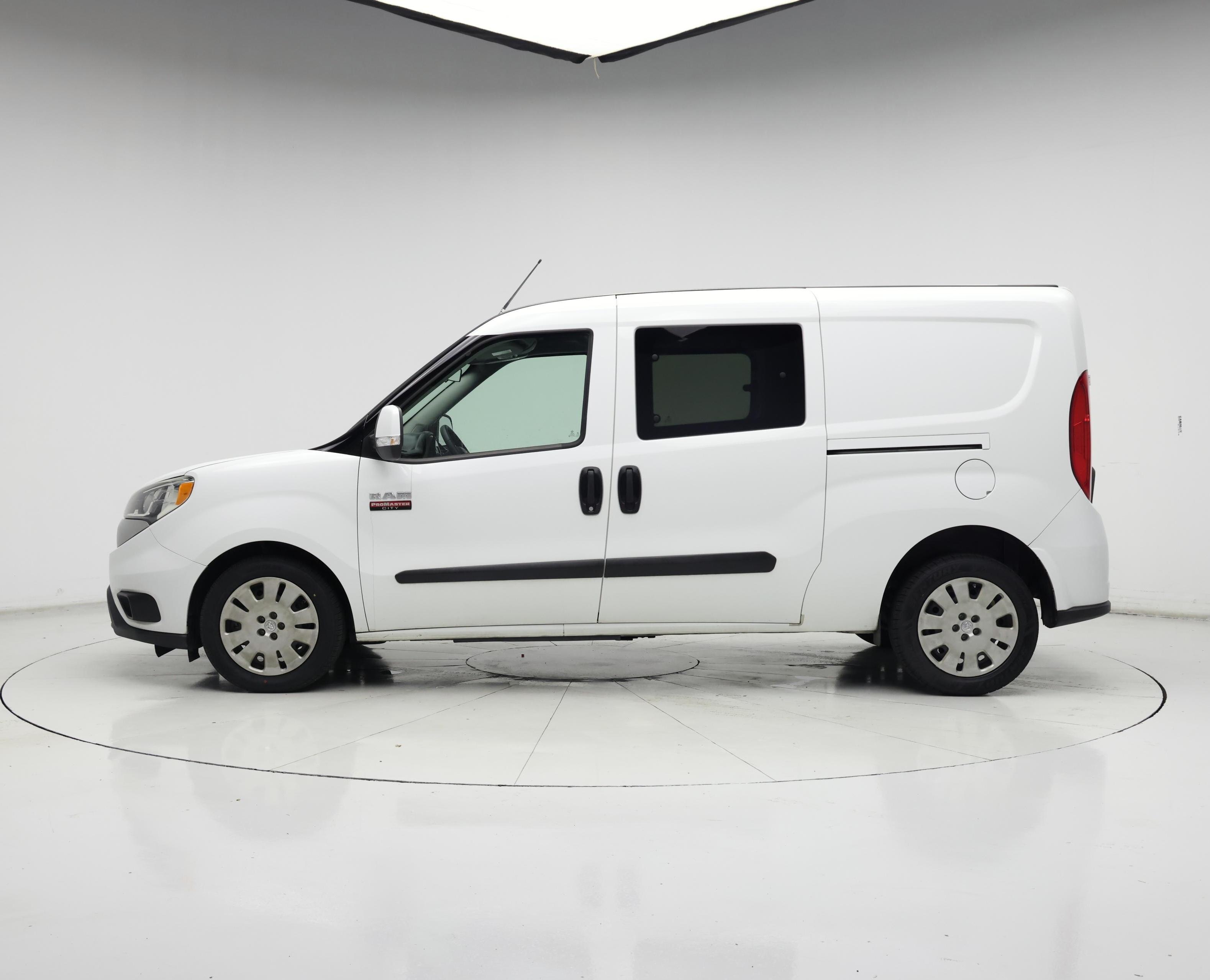 Thumbnail: 2017 RAM ProMaster City - 3