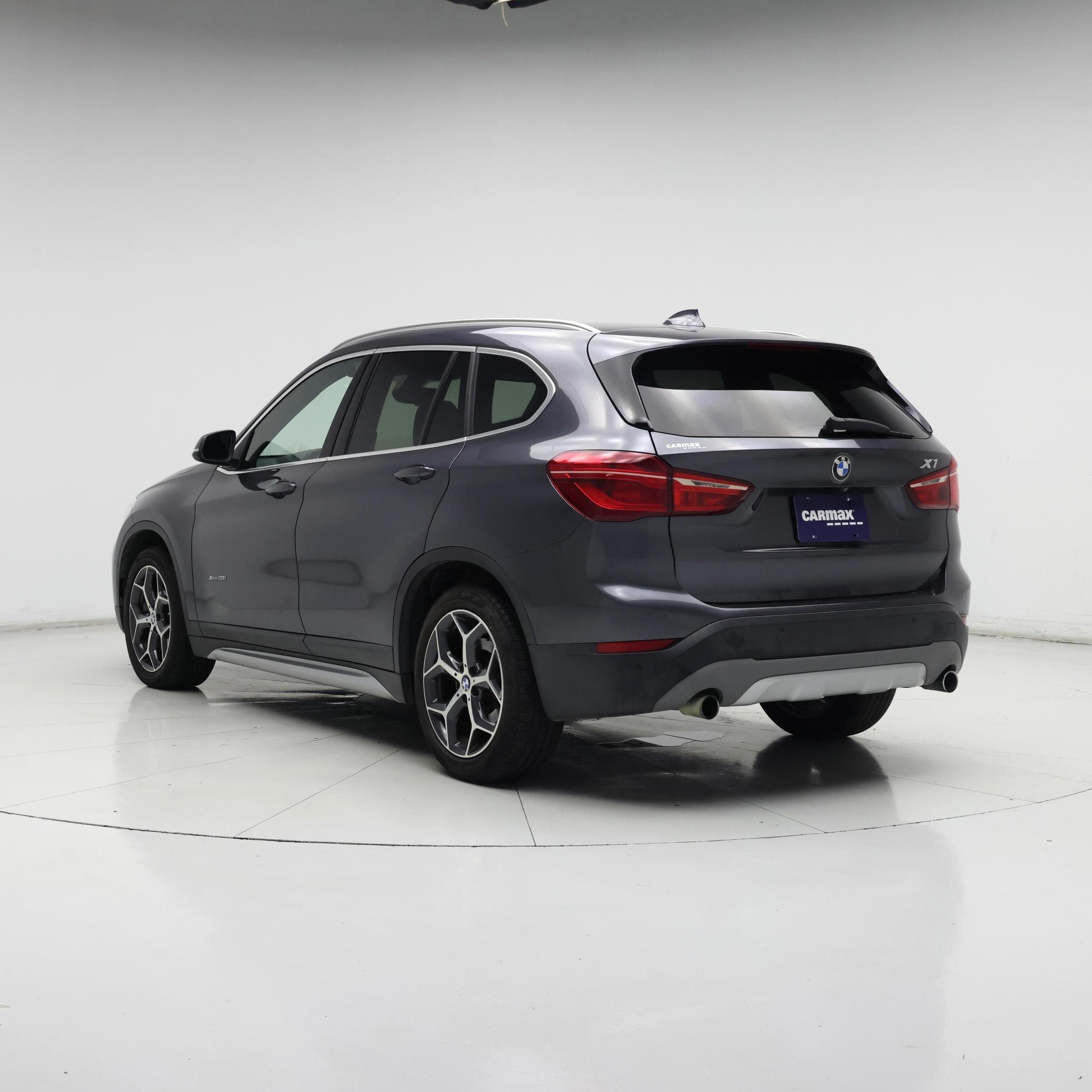 Thumbnail: 2017 BMW X1 - 2