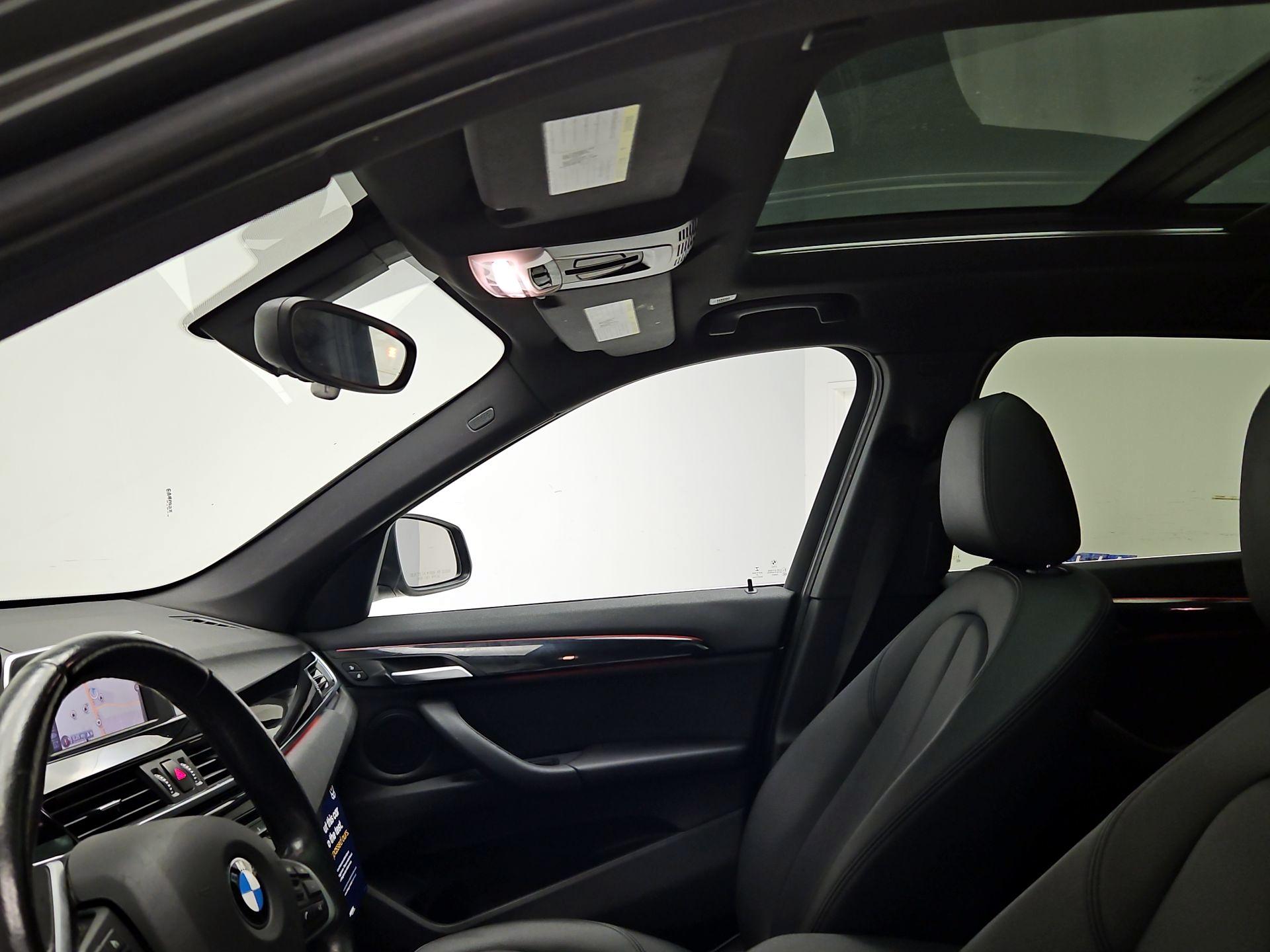 Thumbnail: 2017 BMW X1 - 20