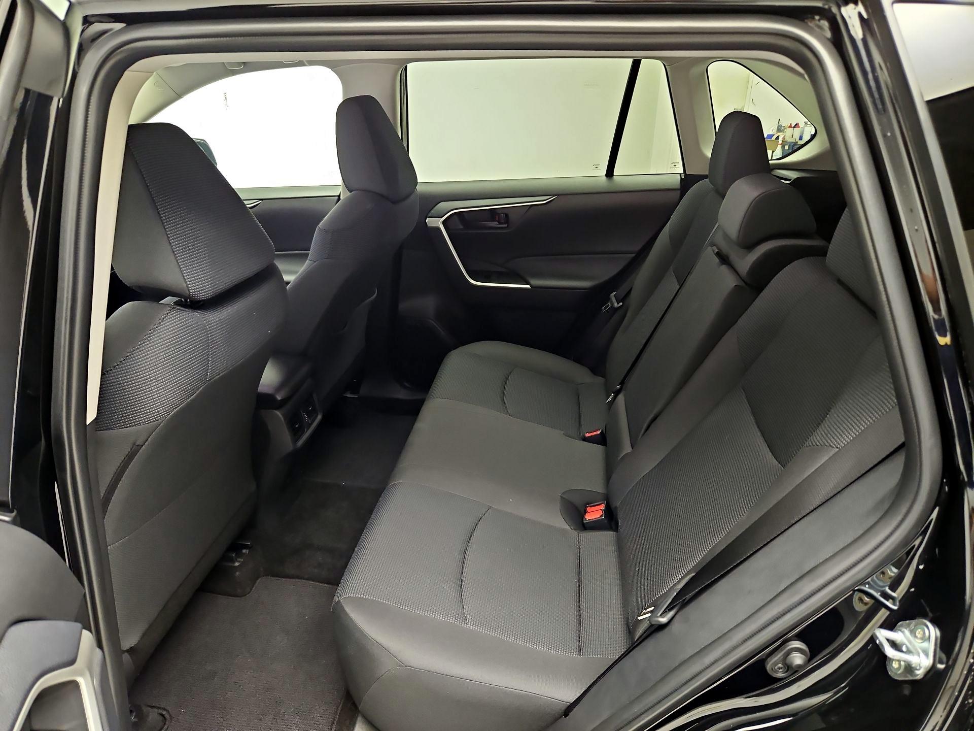 Thumbnail: 2024 Toyota RAV4 - 19