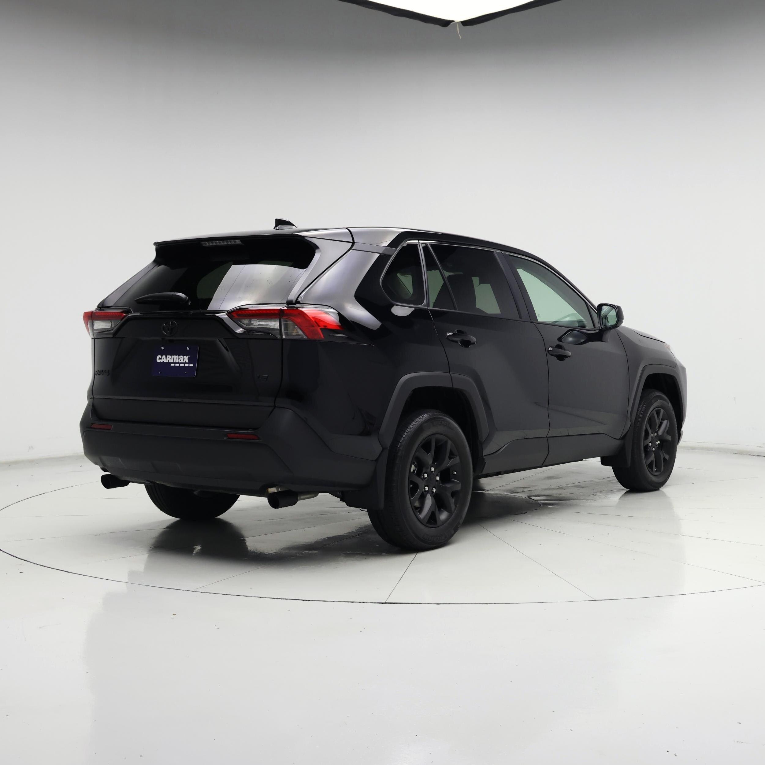 Thumbnail: 2024 Toyota RAV4 - 8