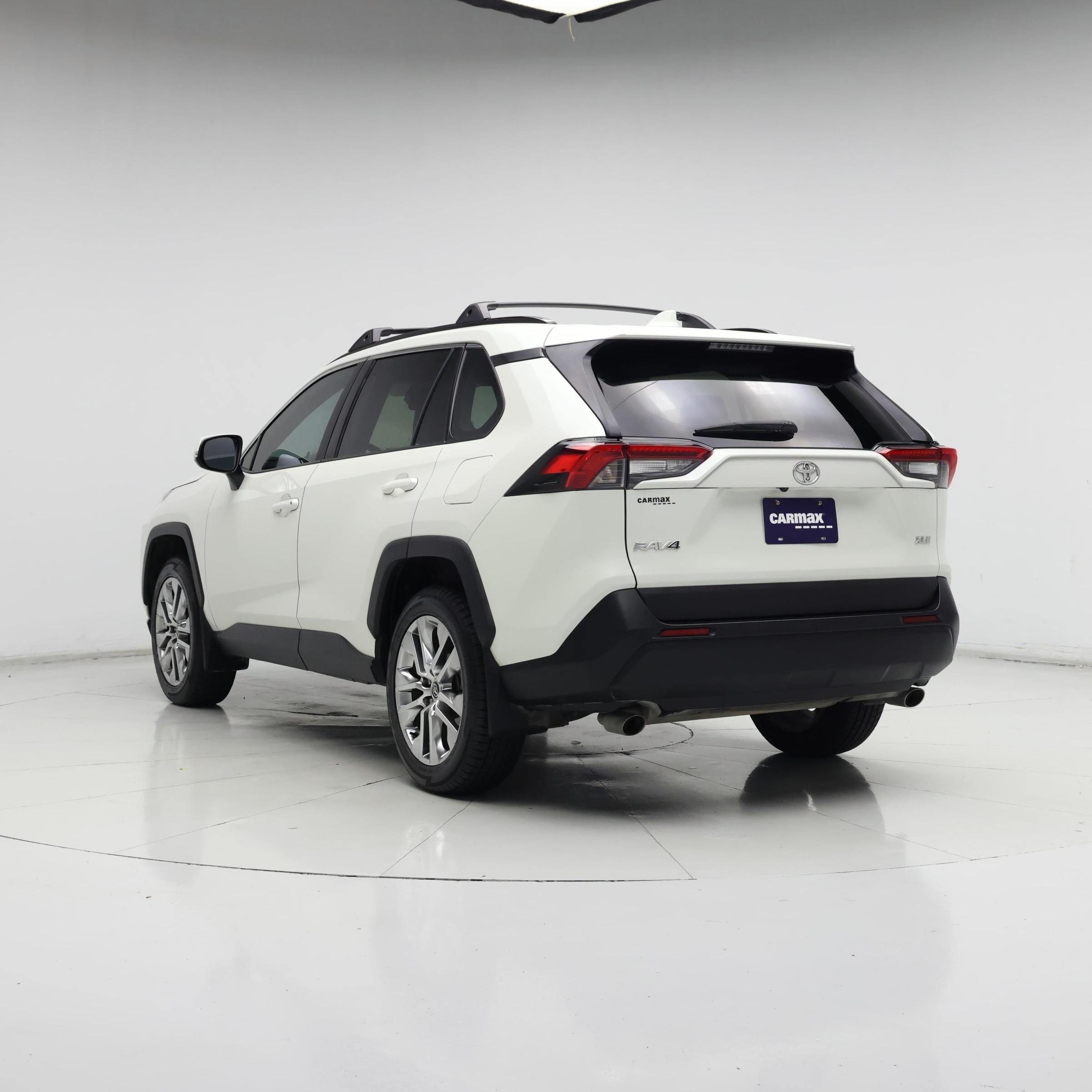 Thumbnail: 2021 Toyota RAV4 - 2