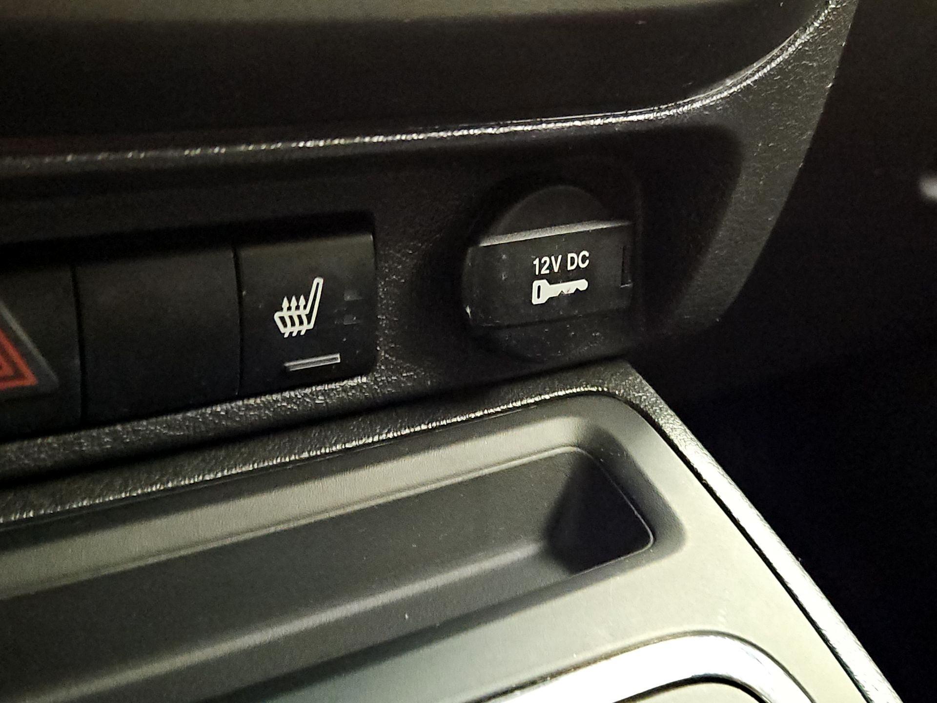 Thumbnail: 2017 Jeep Compass - 14