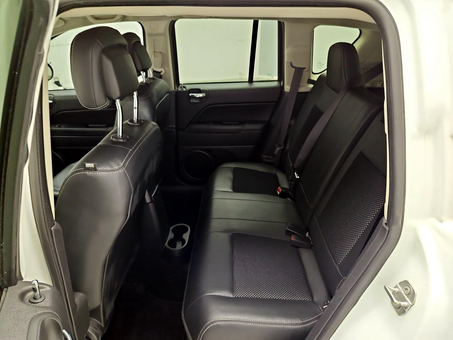 Thumbnail: 2017 Jeep Compass - 15