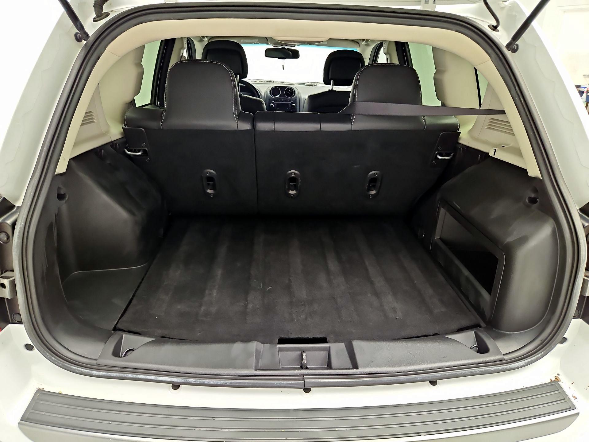 Thumbnail: 2017 Jeep Compass - 16