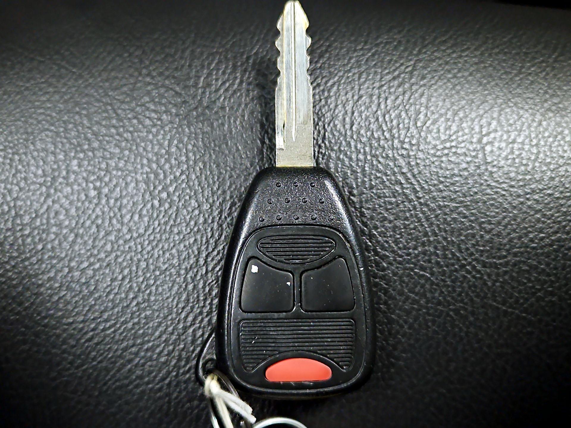 Thumbnail: 2017 Jeep Compass - 18