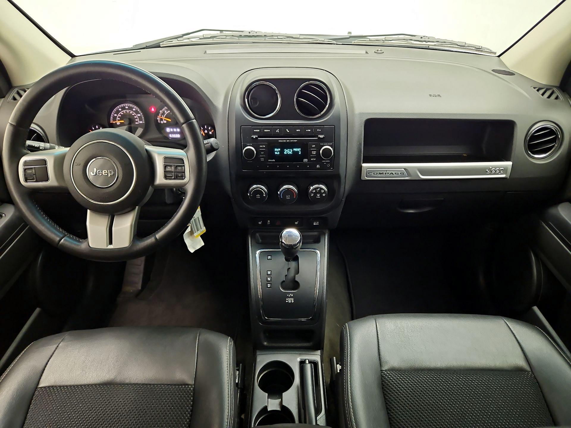 Thumbnail: 2017 Jeep Compass - 8