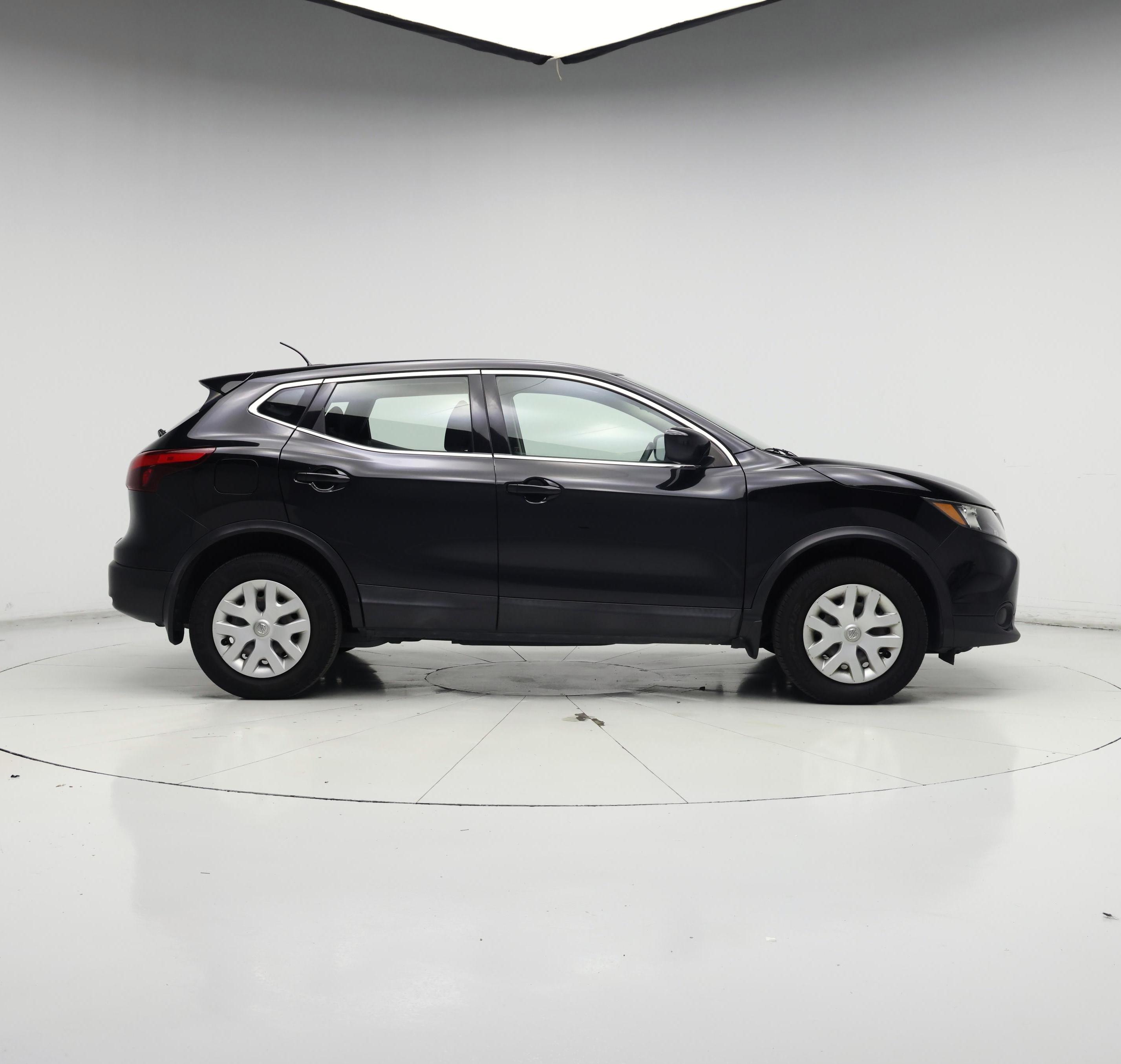 Thumbnail: 2019 Nissan Rogue Sport - 7