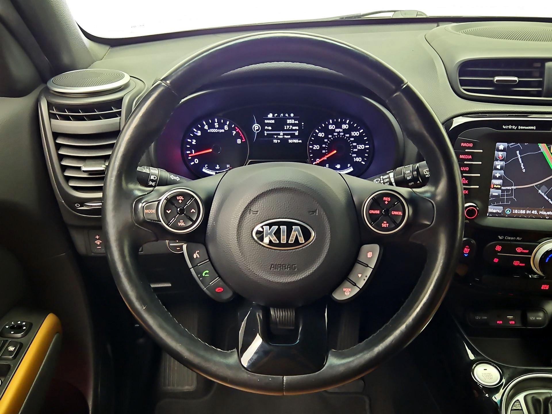 Thumbnail: 2015 Kia Soul - 10