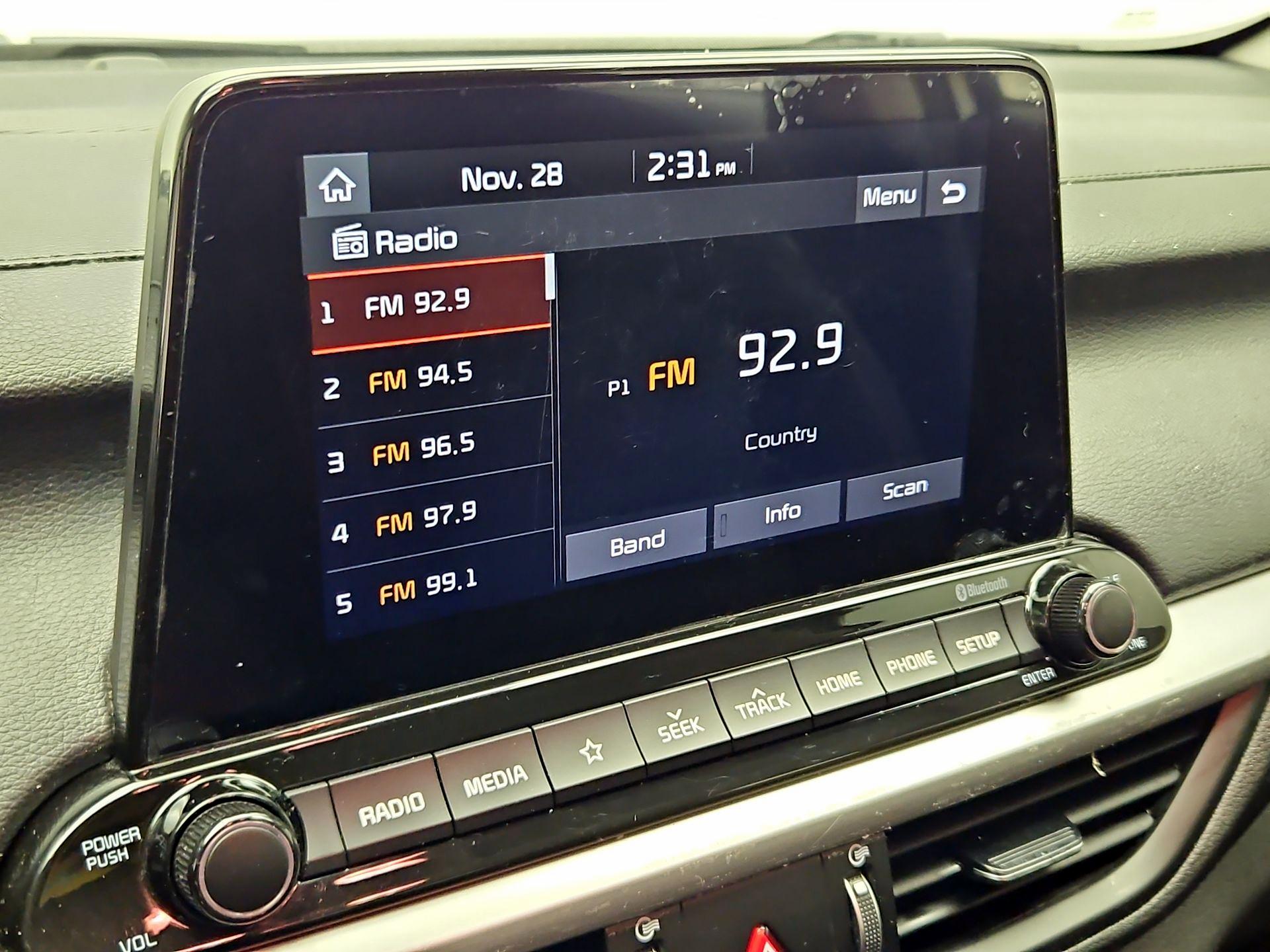 Thumbnail: 2021 Kia Forte - 15