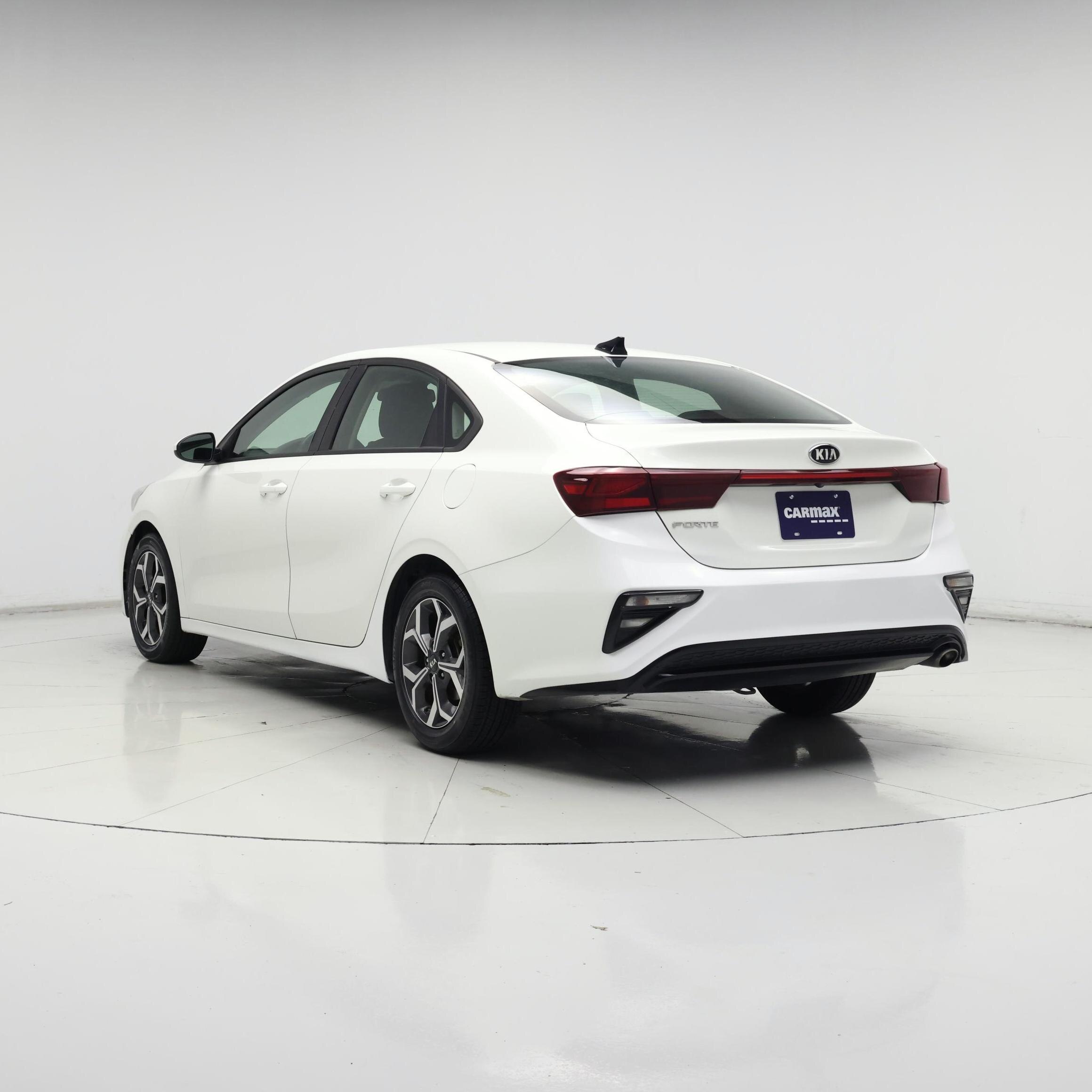 Thumbnail: 2021 Kia Forte - 2