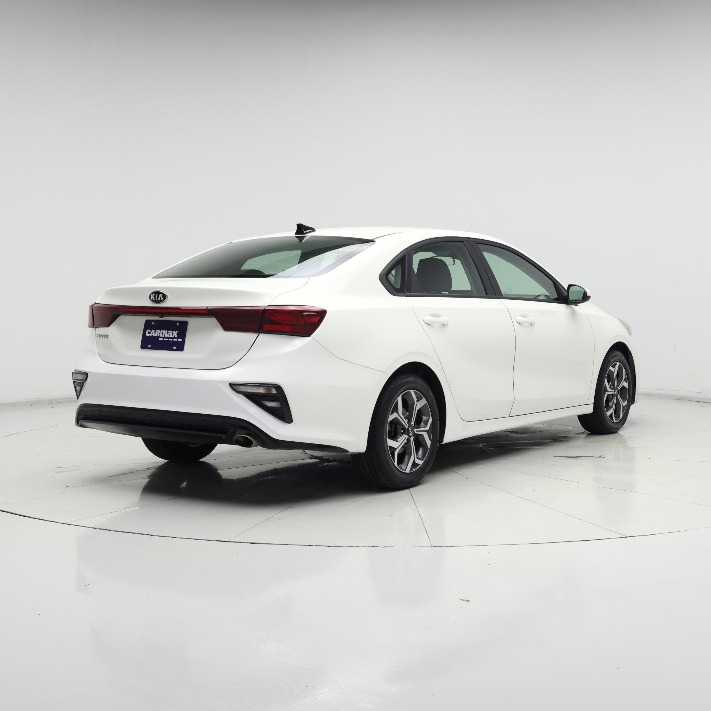 Thumbnail: 2021 Kia Forte - 8