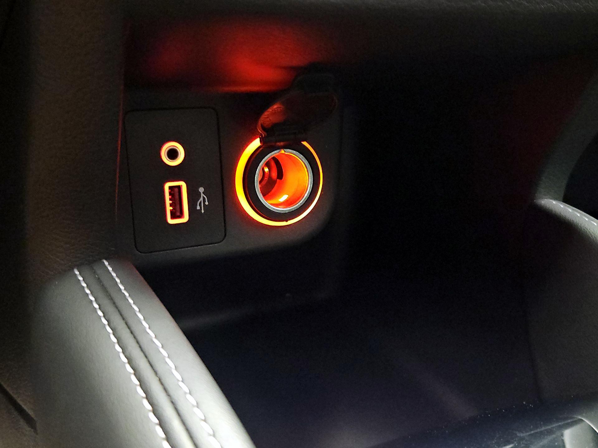 Thumbnail: 2018 Nissan Kicks - 18