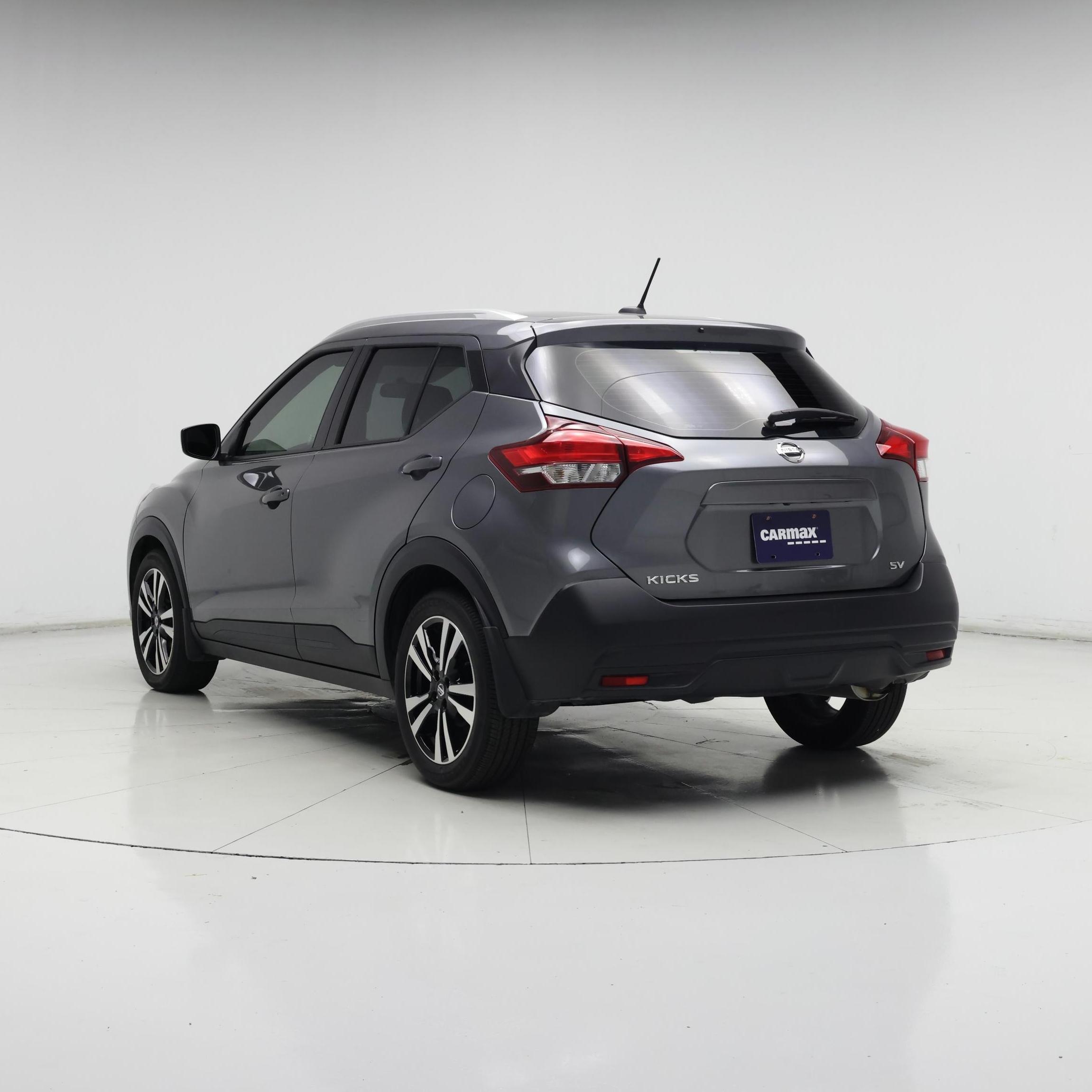 Thumbnail: 2018 Nissan Kicks - 2