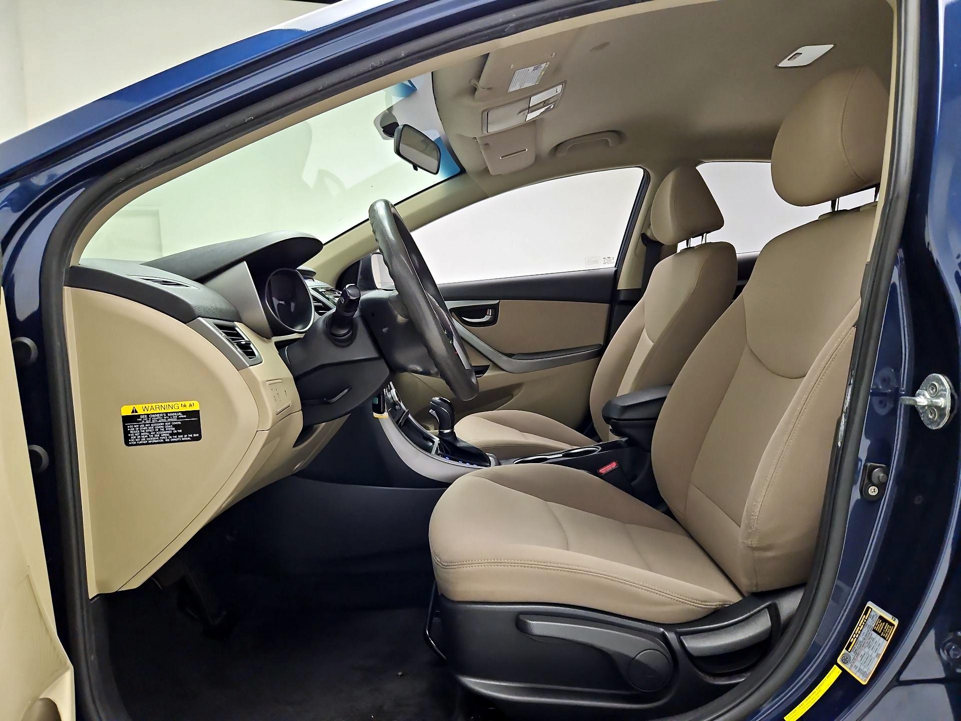 Thumbnail: 2015 Hyundai Elantra - 9