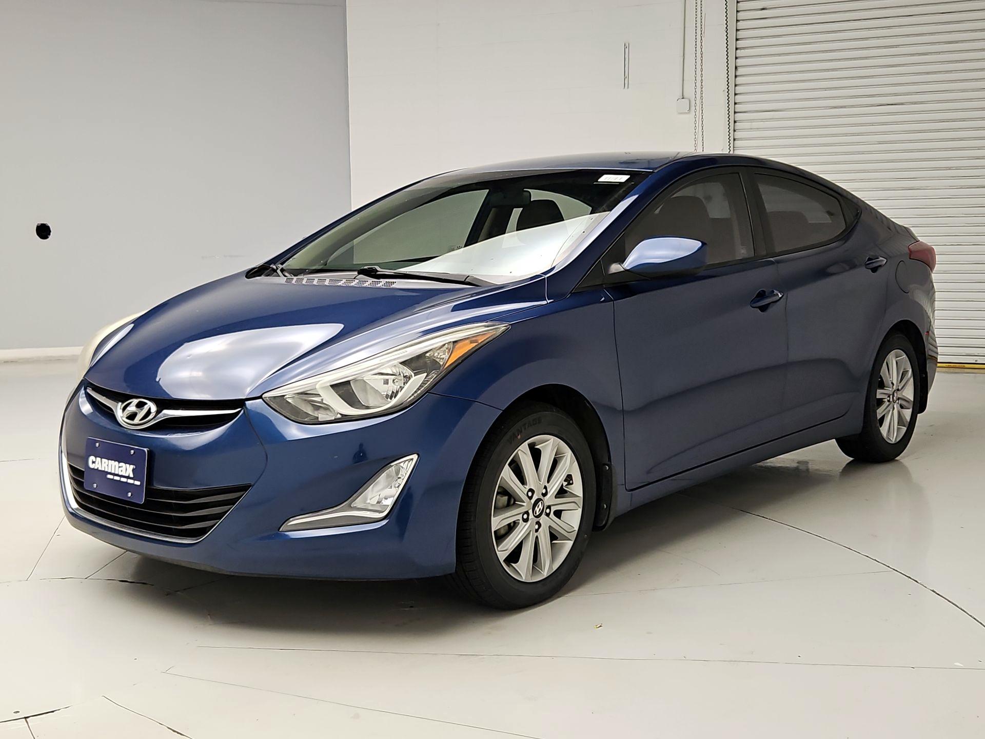 Thumbnail: 2015 Hyundai Elantra - 3