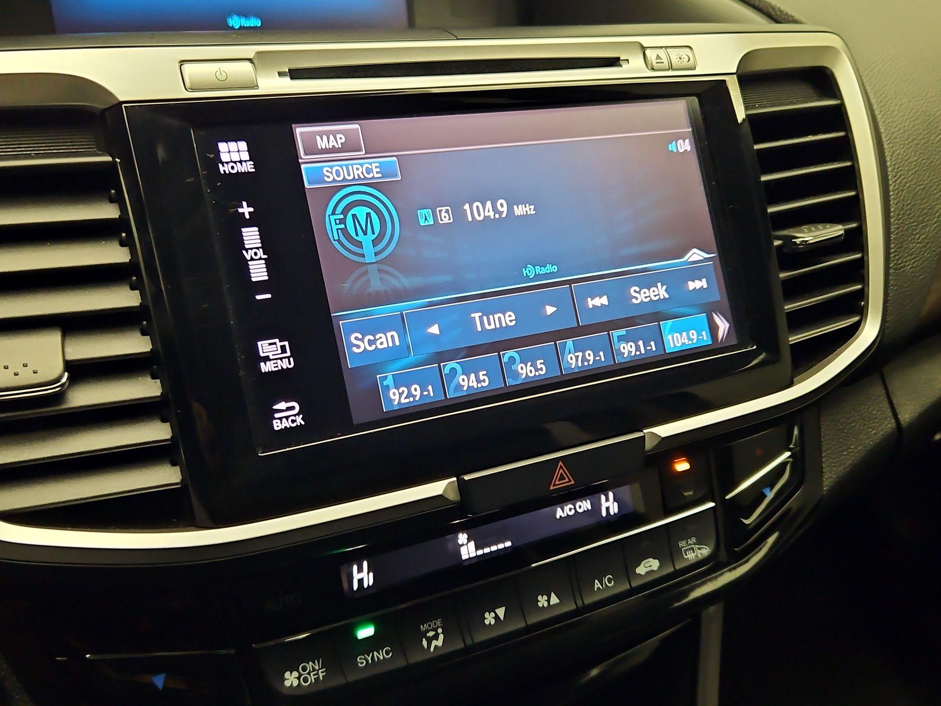 Thumbnail: 2017 Honda Accord - 15