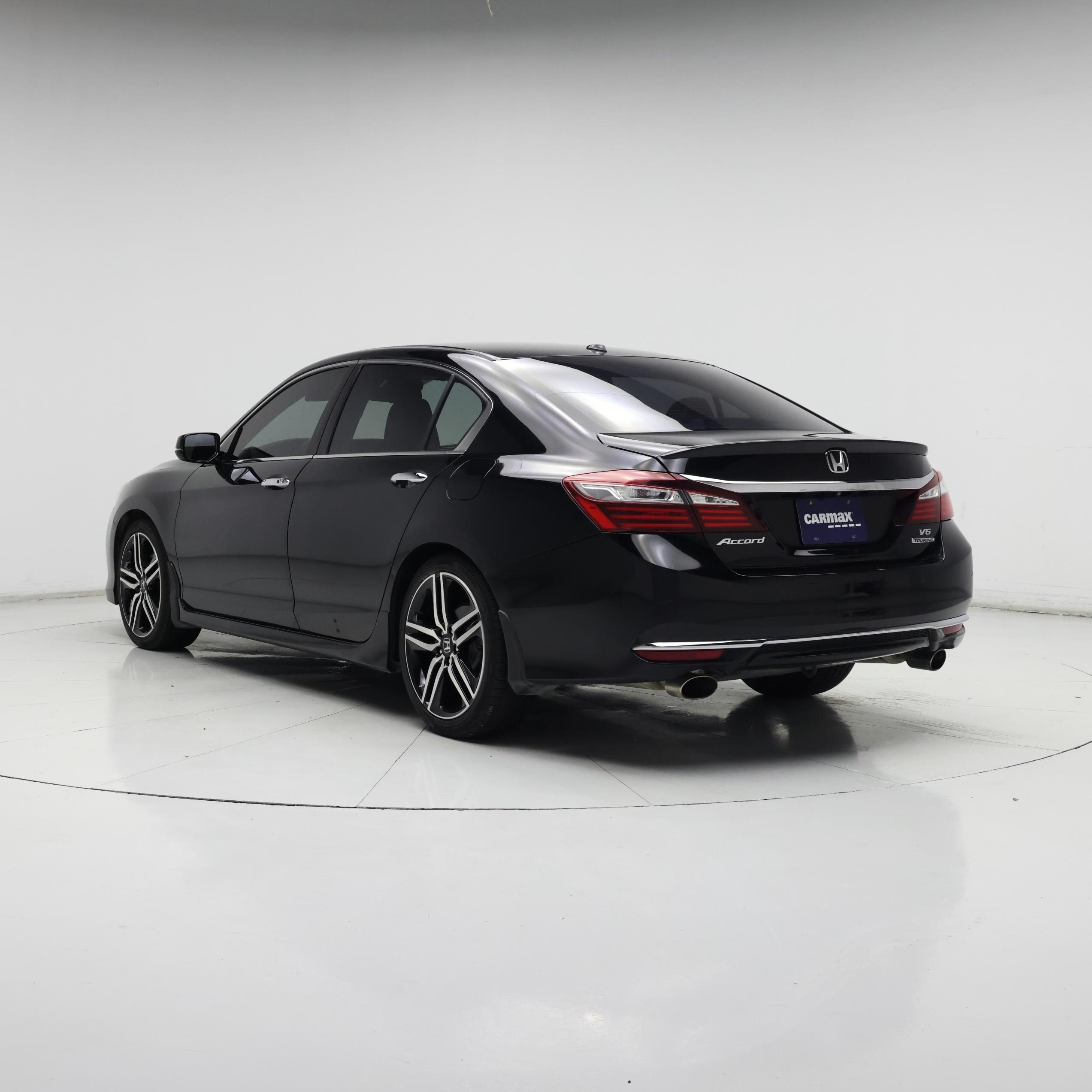 Thumbnail: 2017 Honda Accord - 2