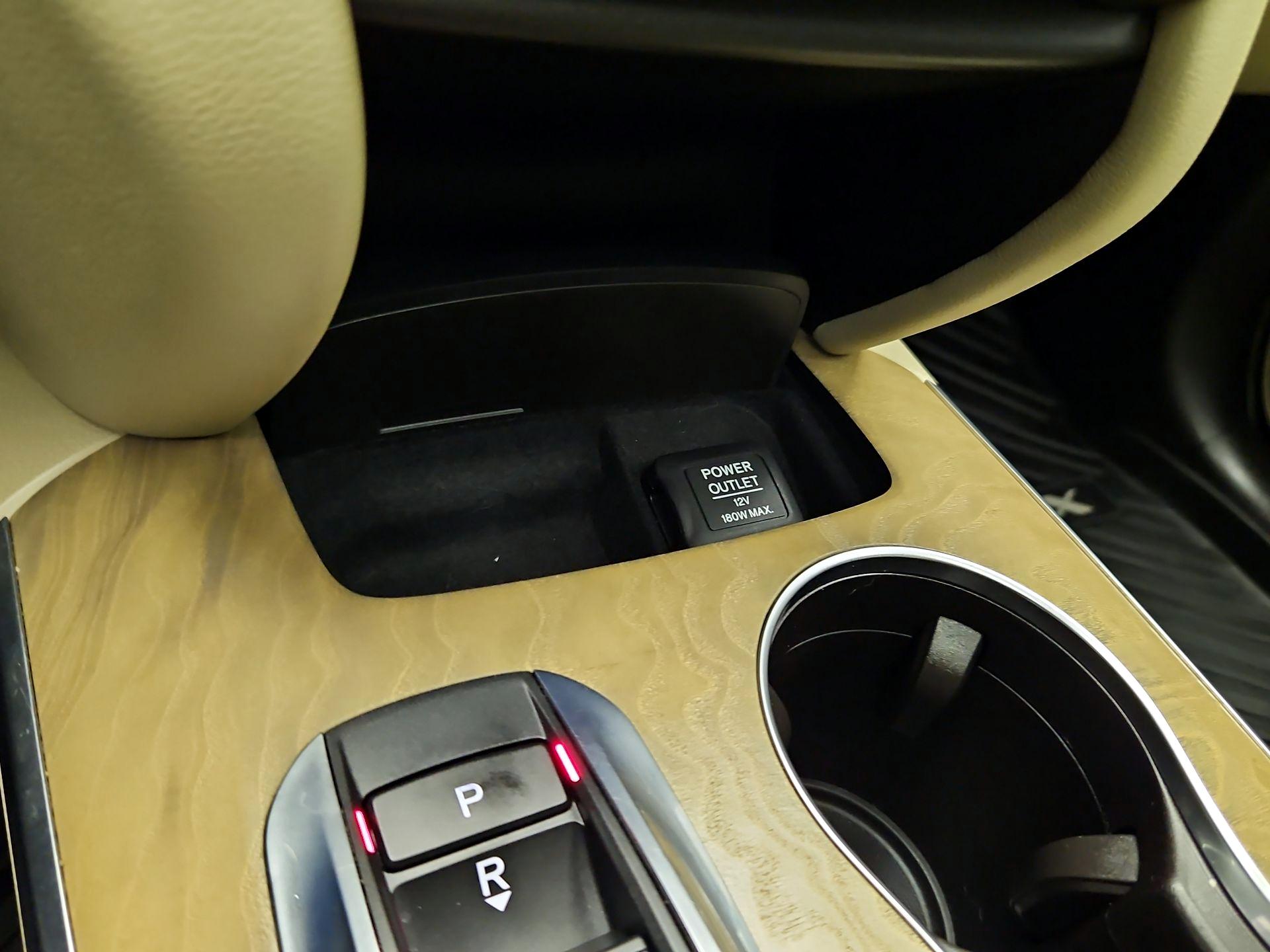 Thumbnail: 2019 Acura MDX - 19