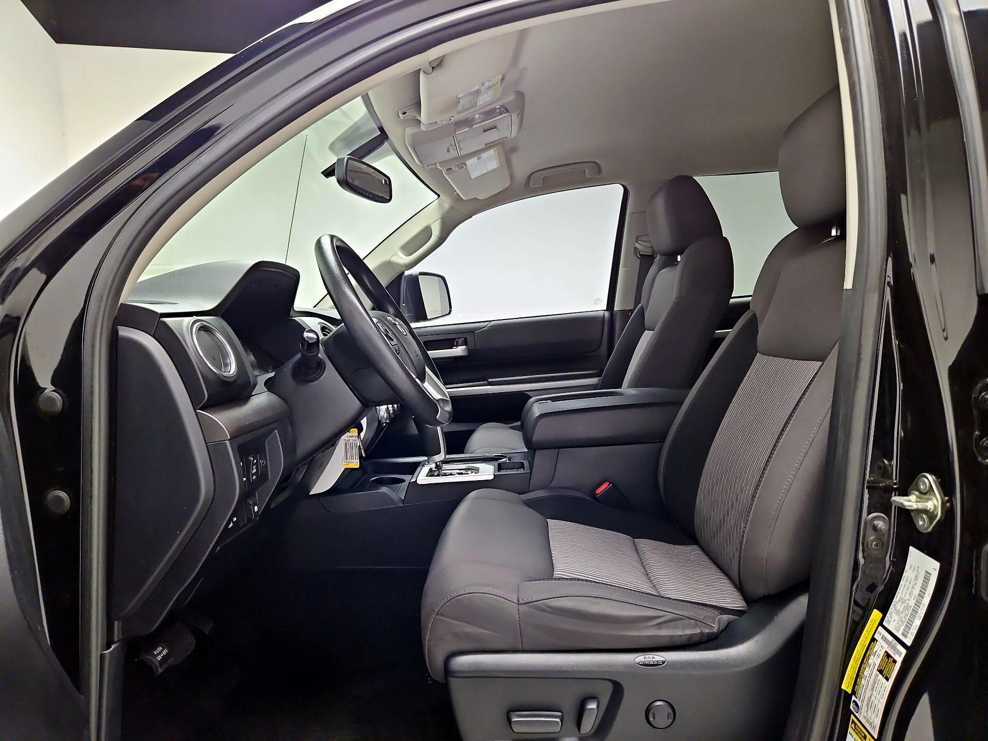 Thumbnail: 2017 Toyota Tundra - 9