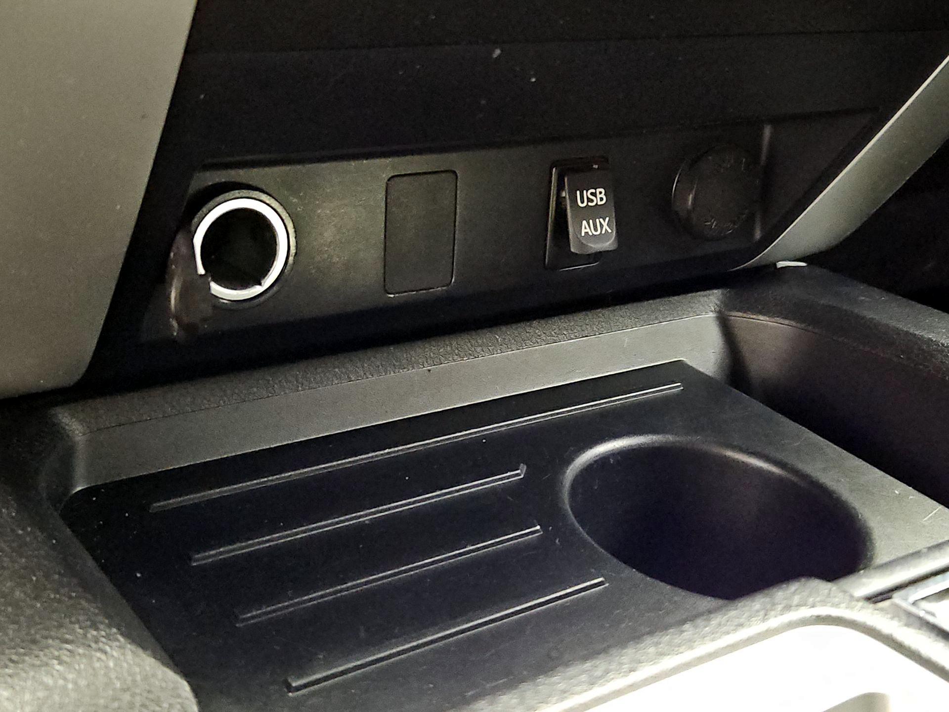 Thumbnail: 2017 Toyota Tundra - 16