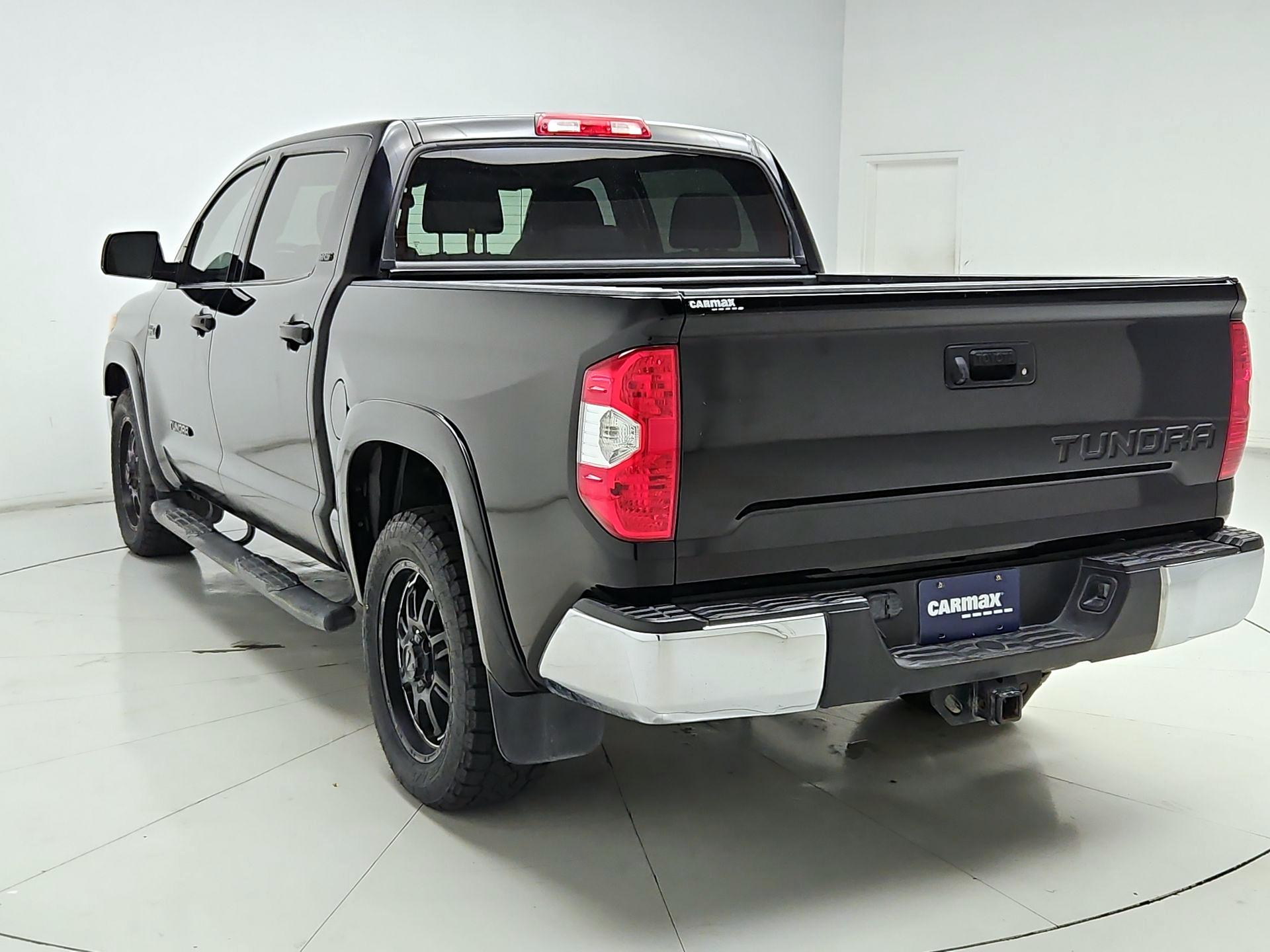 Thumbnail: 2017 Toyota Tundra - 7