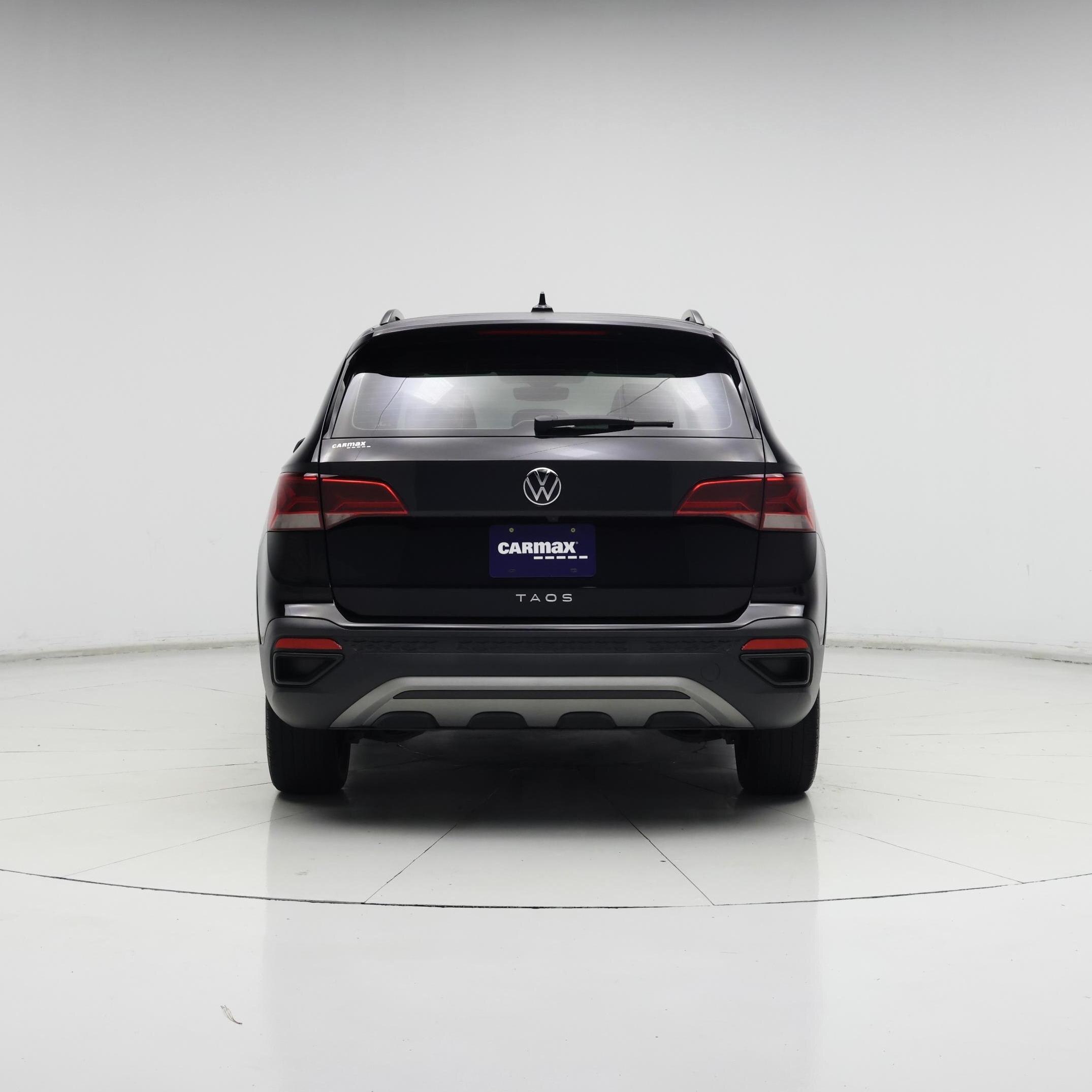 Thumbnail: 2023 Volkswagen Taos - 6