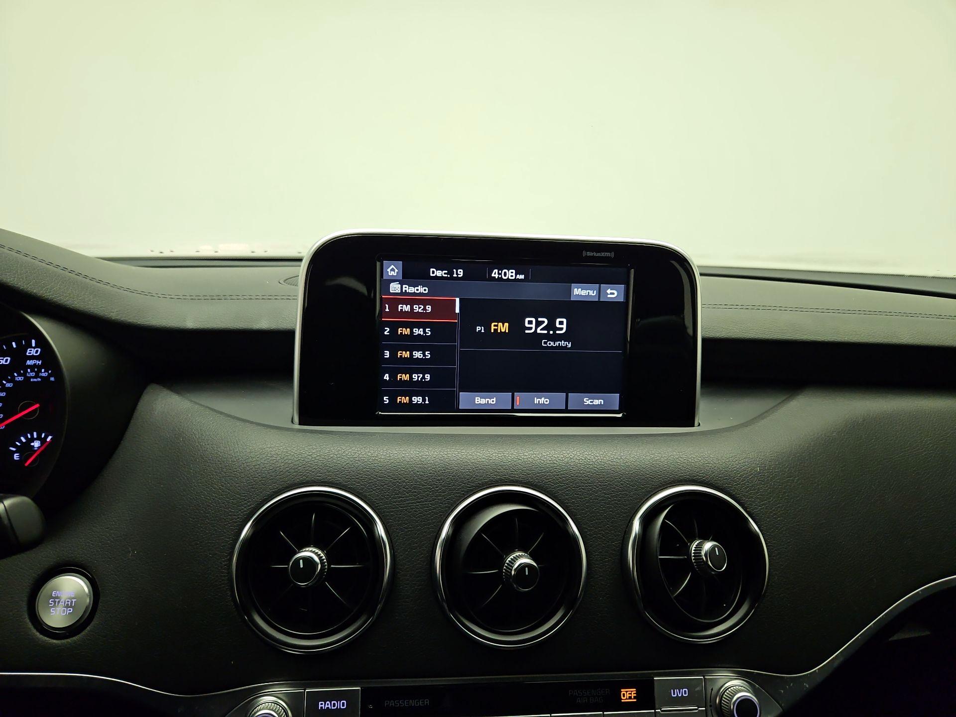 Thumbnail: 2021 Kia Stinger - 14