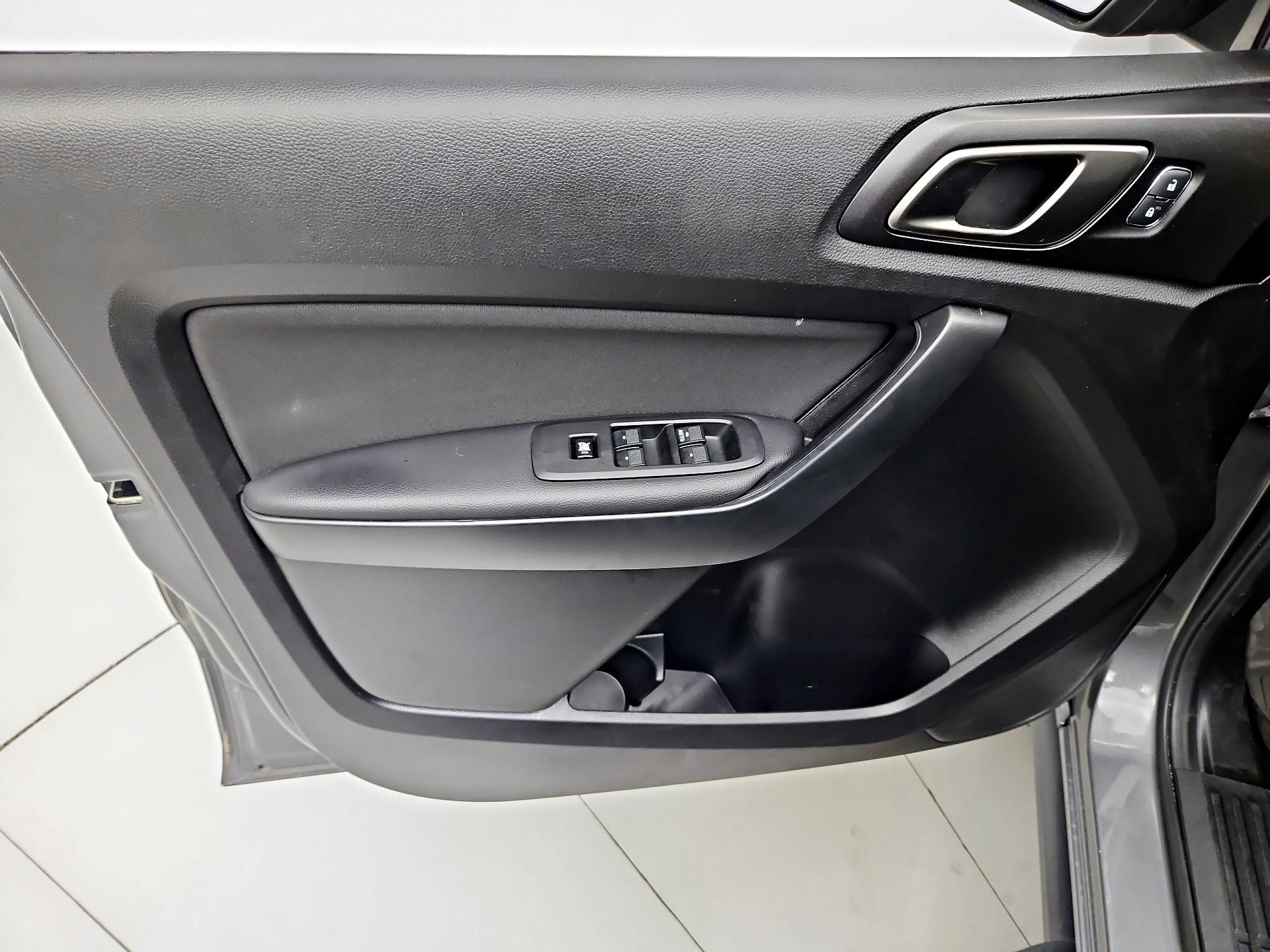 Thumbnail: 2021 Ford Ranger - 12