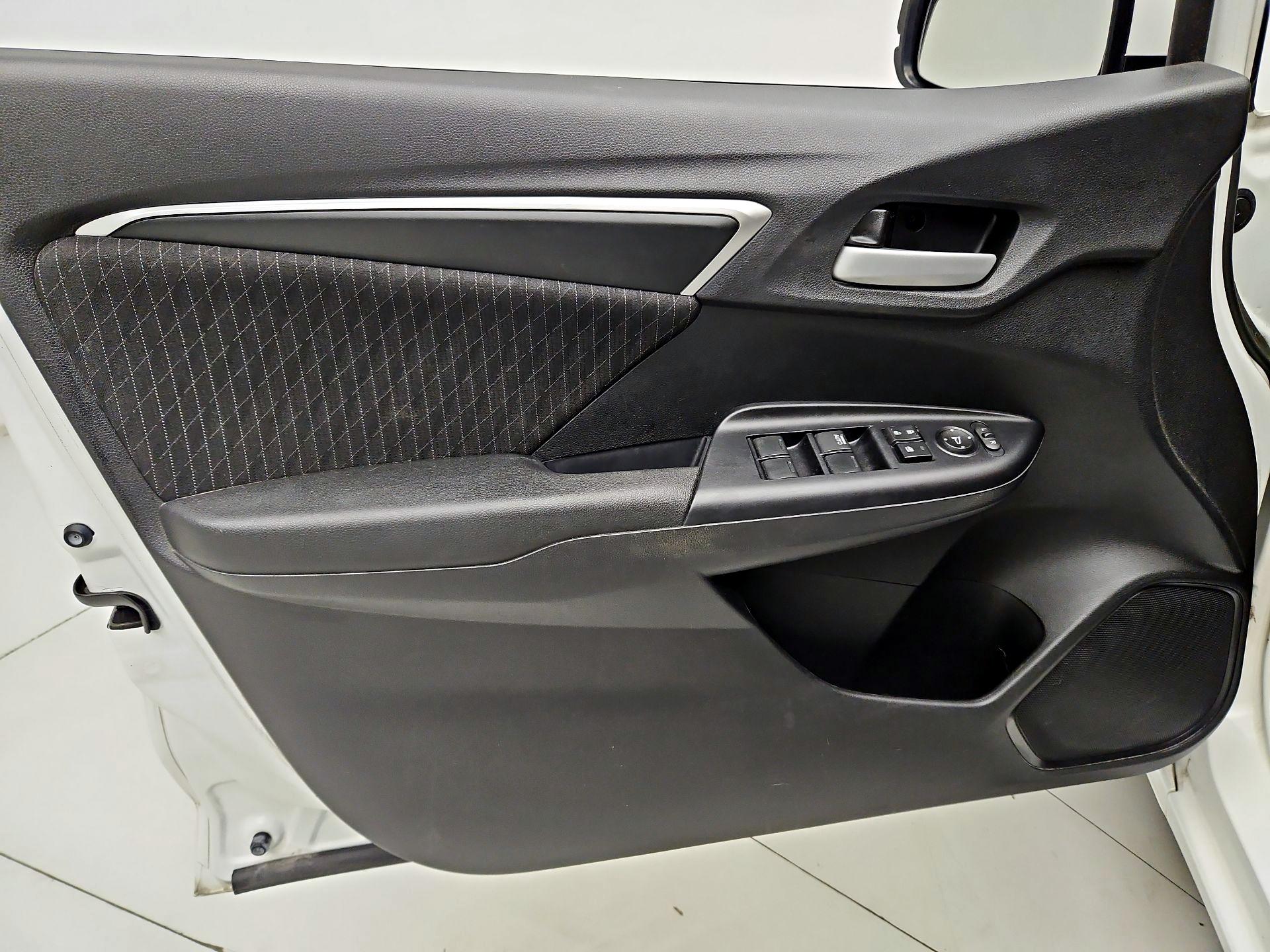 Thumbnail: 2019 Honda Fit - 12