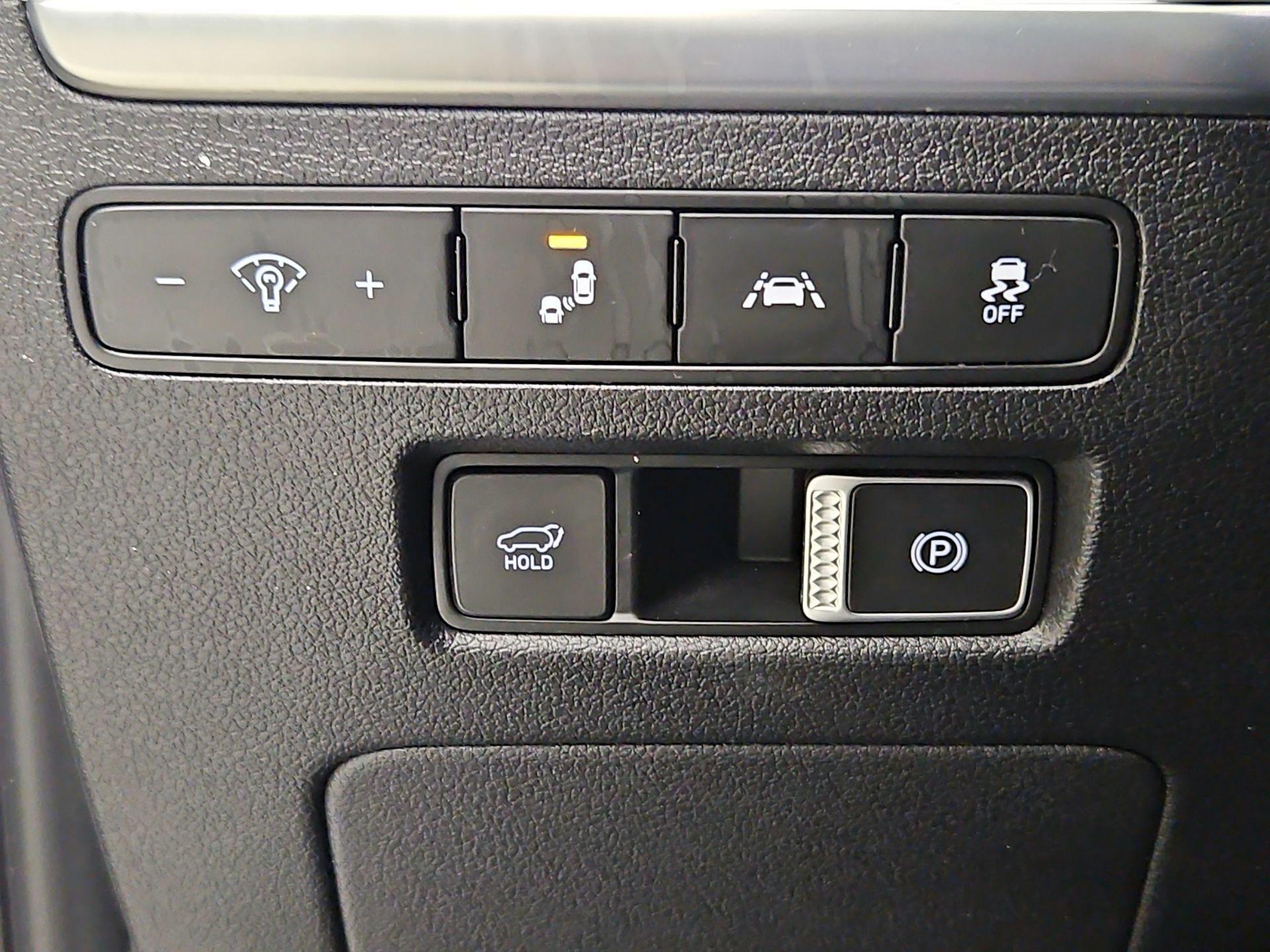 Thumbnail: 2021 Hyundai Palisade - 13