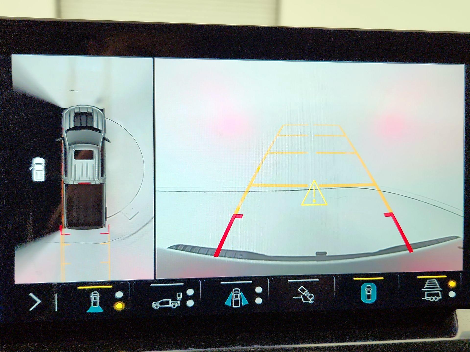 Thumbnail: 2023 Chevrolet Silverado 1500 - 14