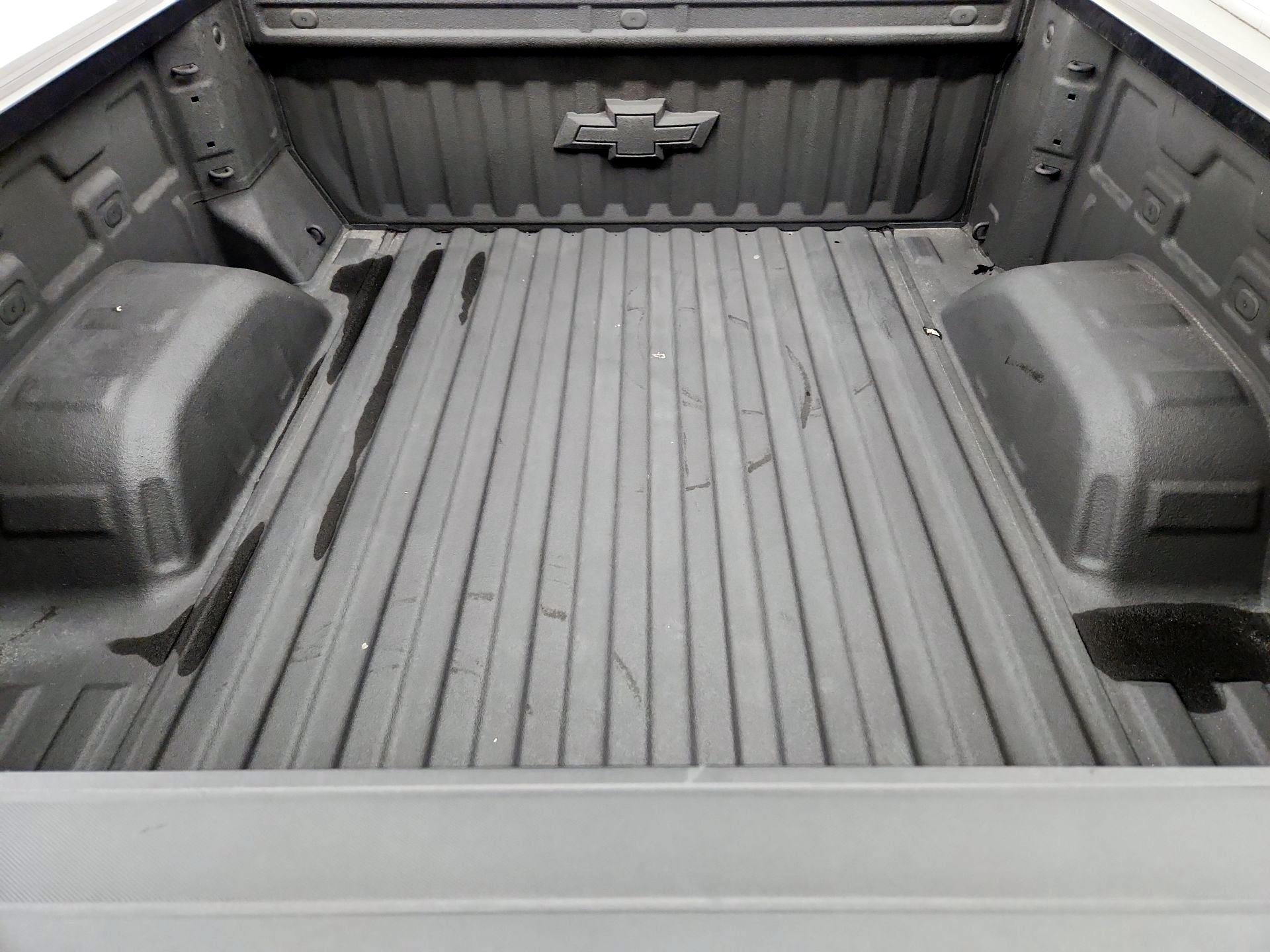 Thumbnail: 2023 Chevrolet Silverado 1500 - 20