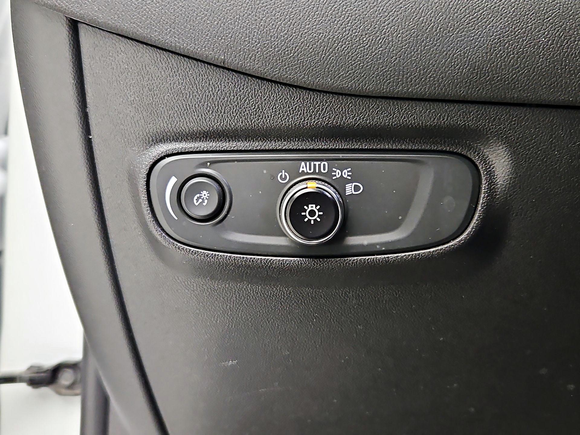 Thumbnail: 2023 Chevrolet Equinox - 13